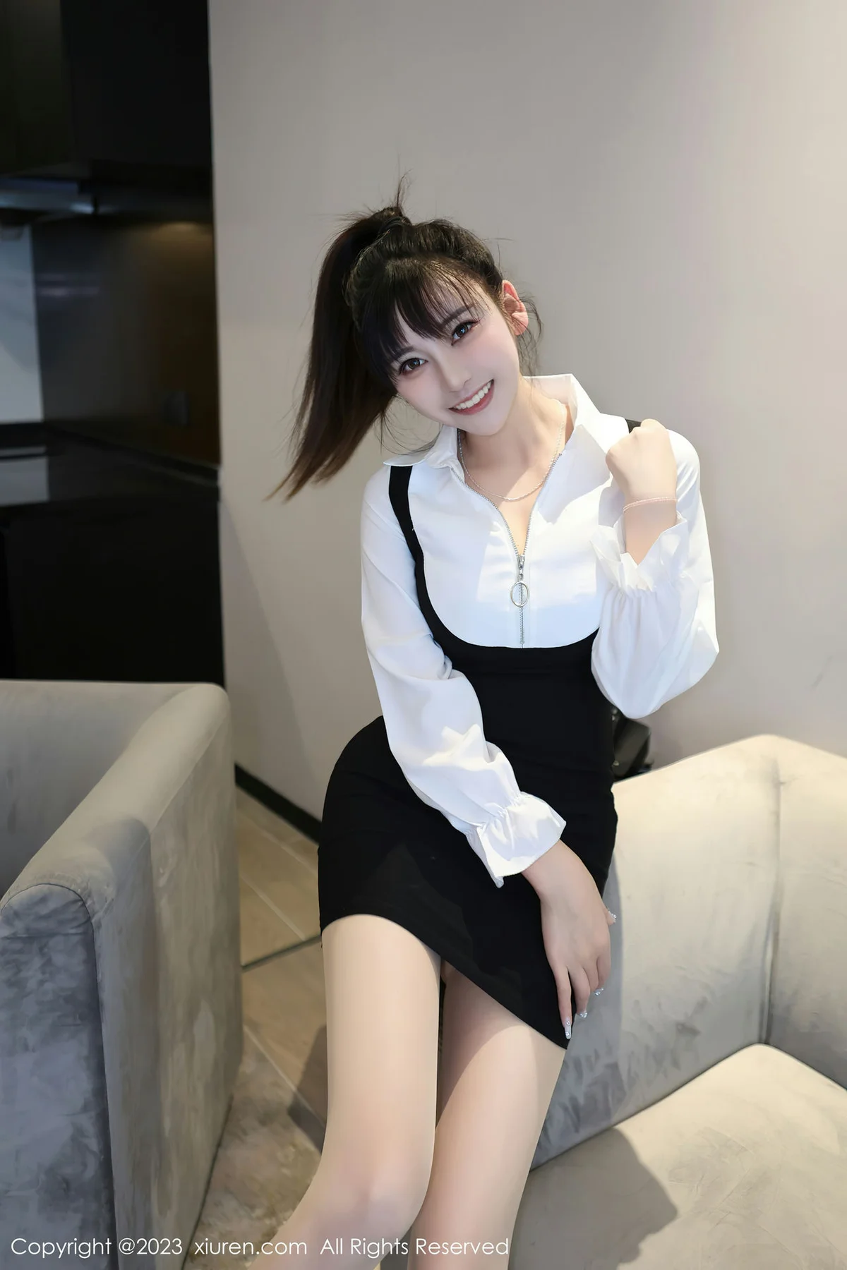 XiuRen 秀人 No.6700 夏希 首套写真 蓝灰色蕾丝内衣2 - 3