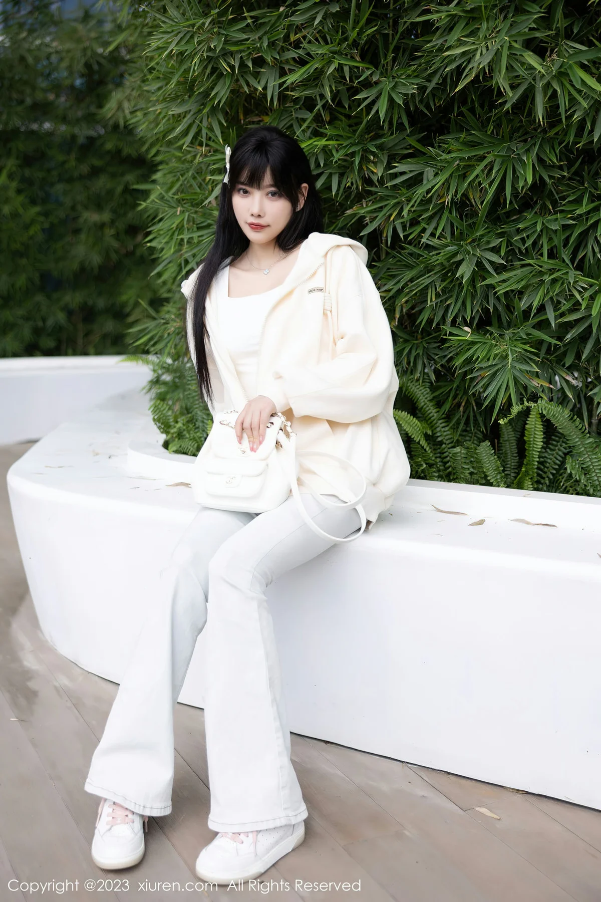 XiuRen 秀人 No.6707 杨晨晨Yome 浅色内衣海南岛旅拍1 - 5