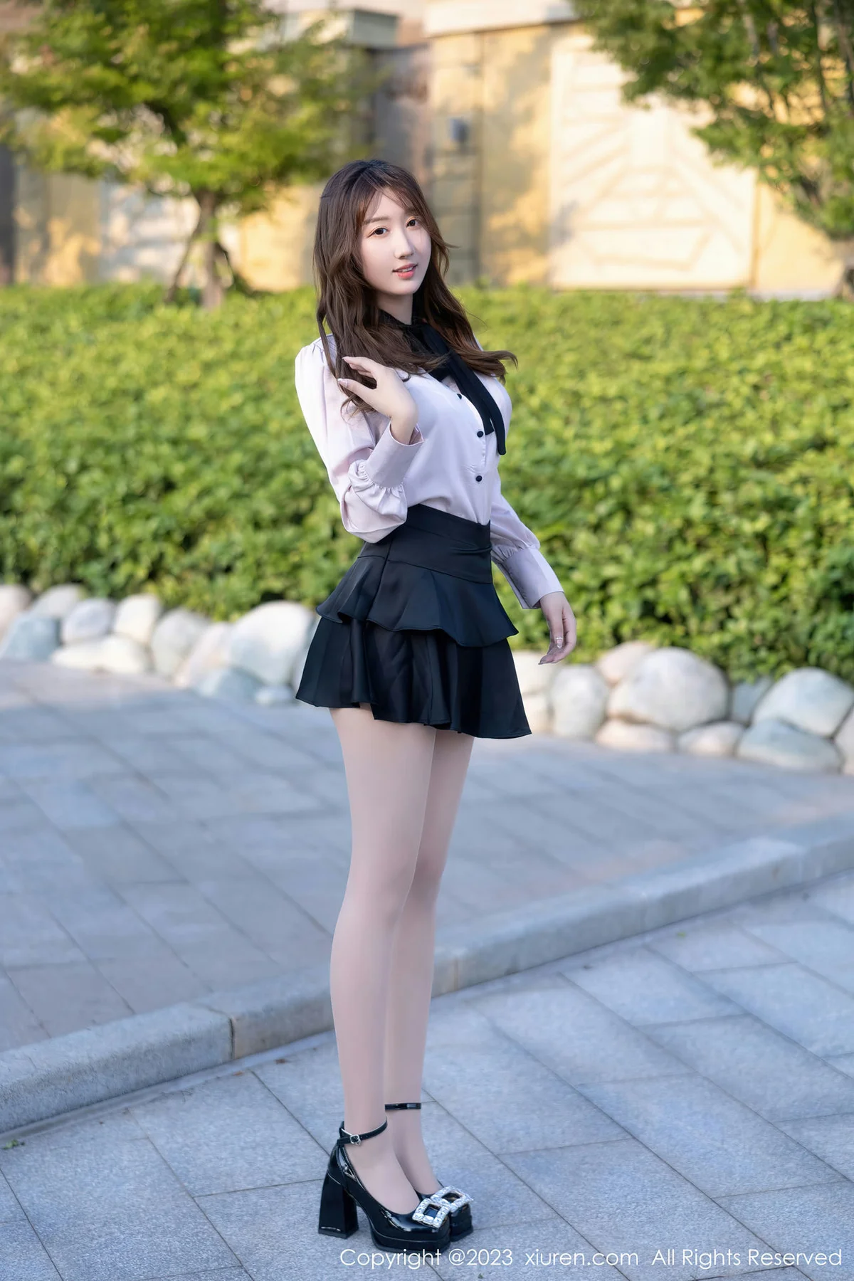 XiuRen 秀人 No.6721 江真真 户外黑色轻透内衣写真1 - 2