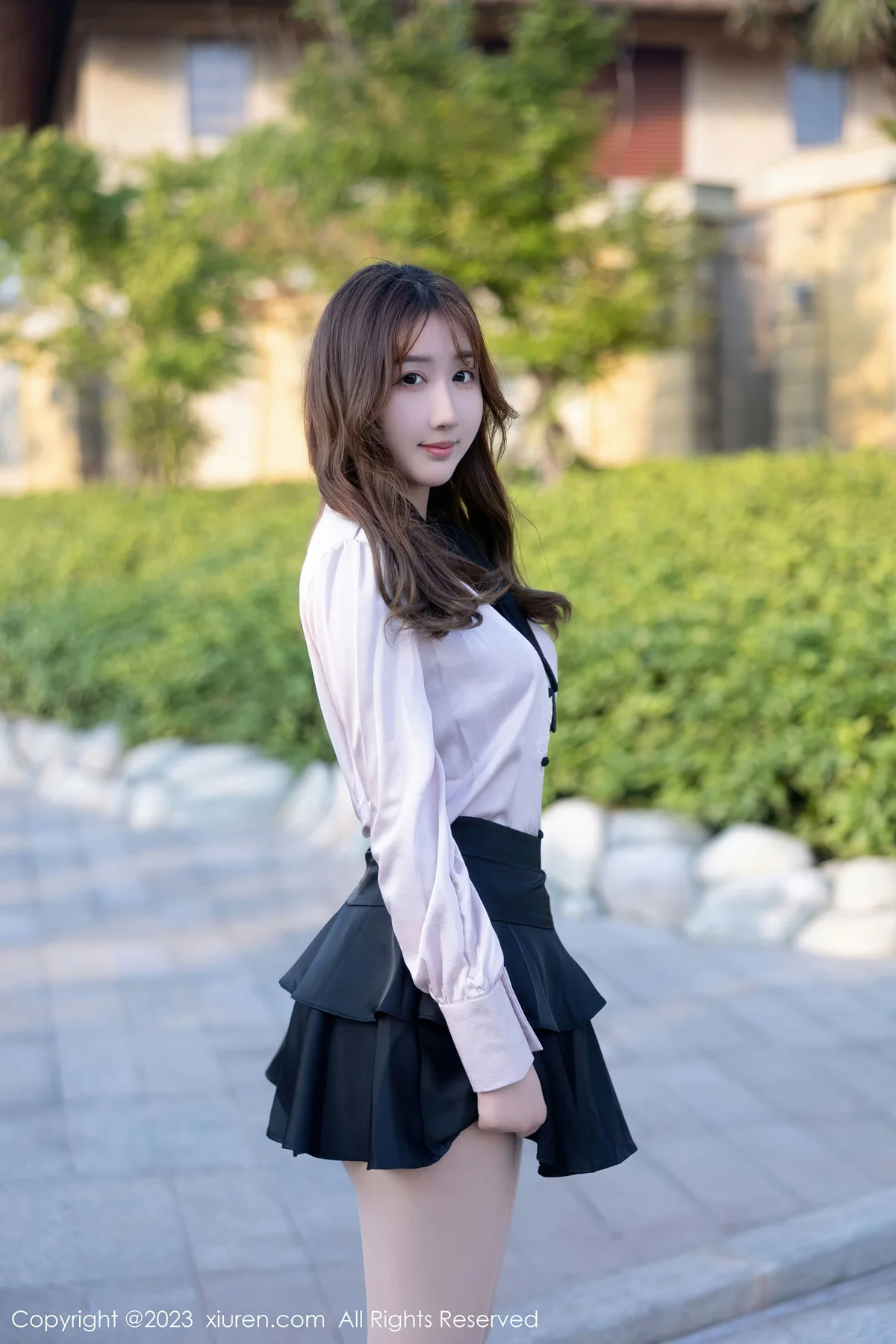 XiuRen 秀人 No.6721 江真真 户外黑色轻透内衣写真1 - 3