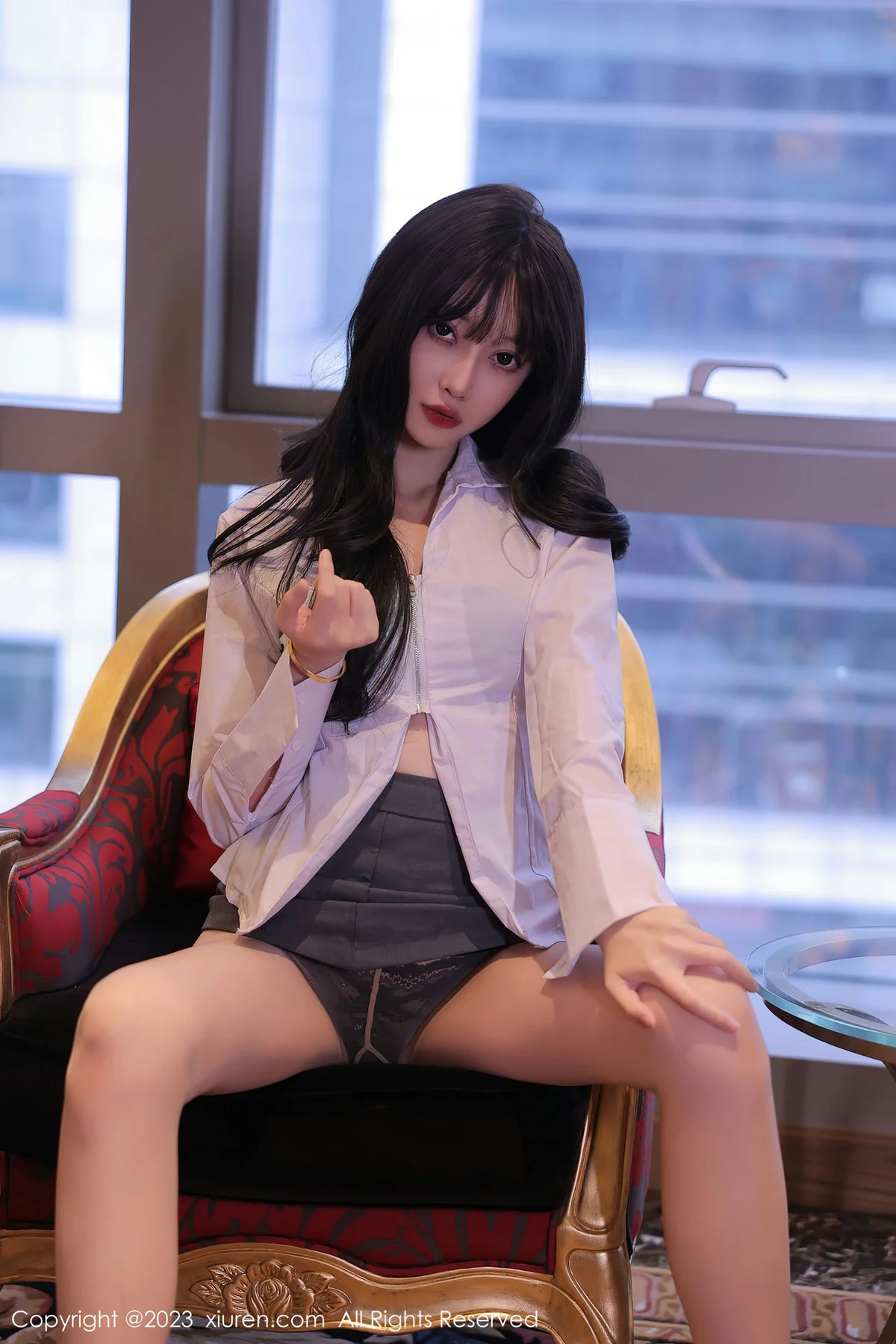 XiuRen 秀人 No.6739 玥儿玥er 黑色蕾丝灰色短裙广州旅拍2 - 7