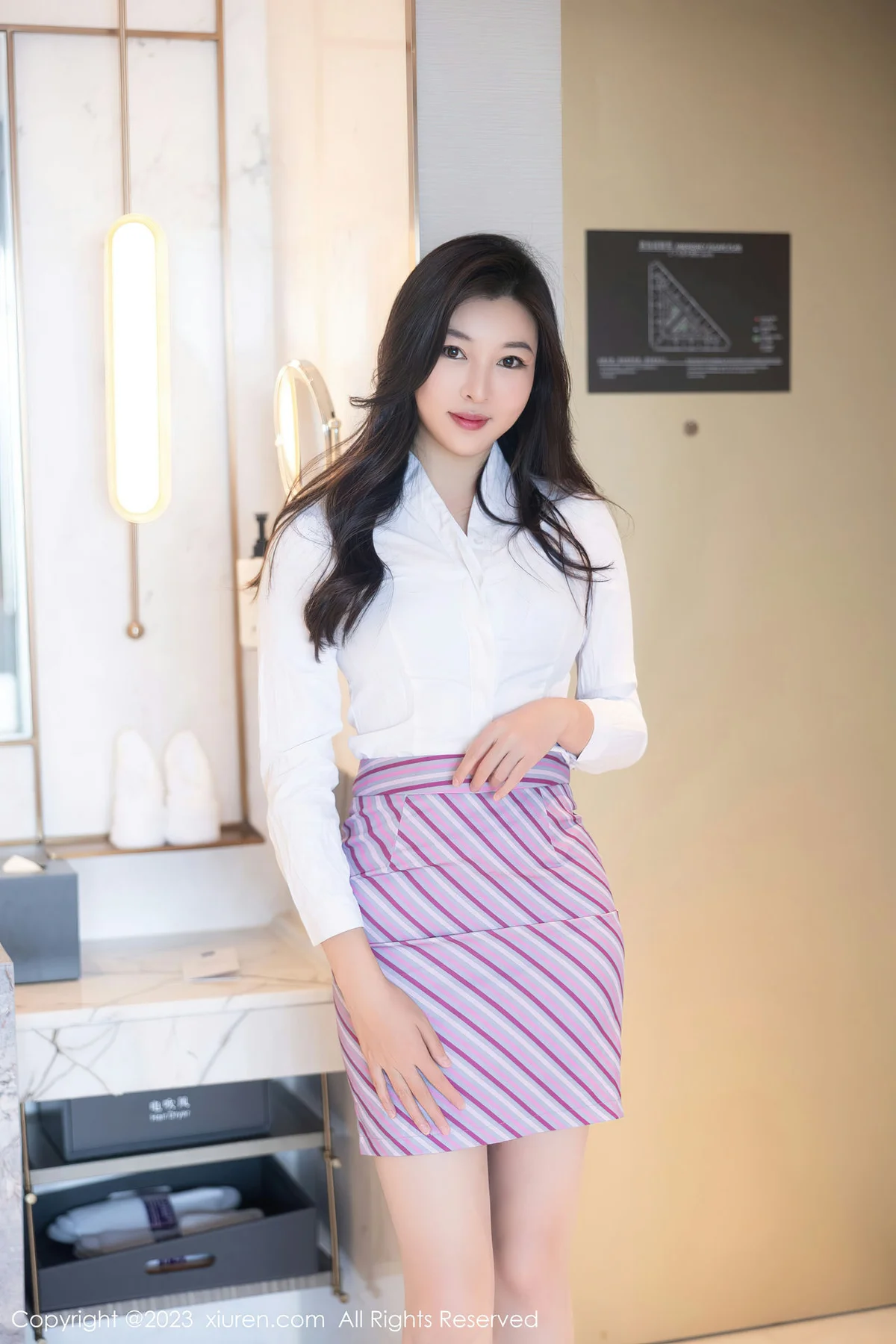 XiuRen 秀人 No.6741 卡卡酱 空姐制服诱惑性感写真 - 1