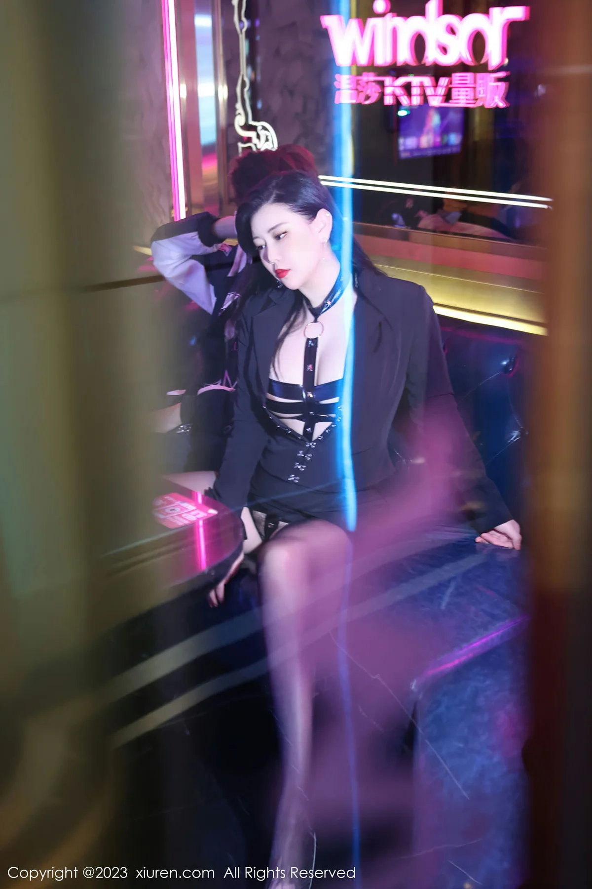 XiuRen 秀人 No.6766 王婉悠Queen 黑色情趣服饰性感写真1 - 4