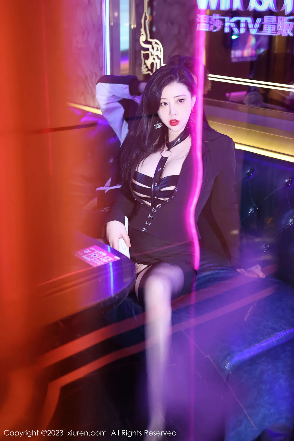 XiuRen 秀人 No.6766 王婉悠Queen 黑色情趣服饰性感写真1 - 6