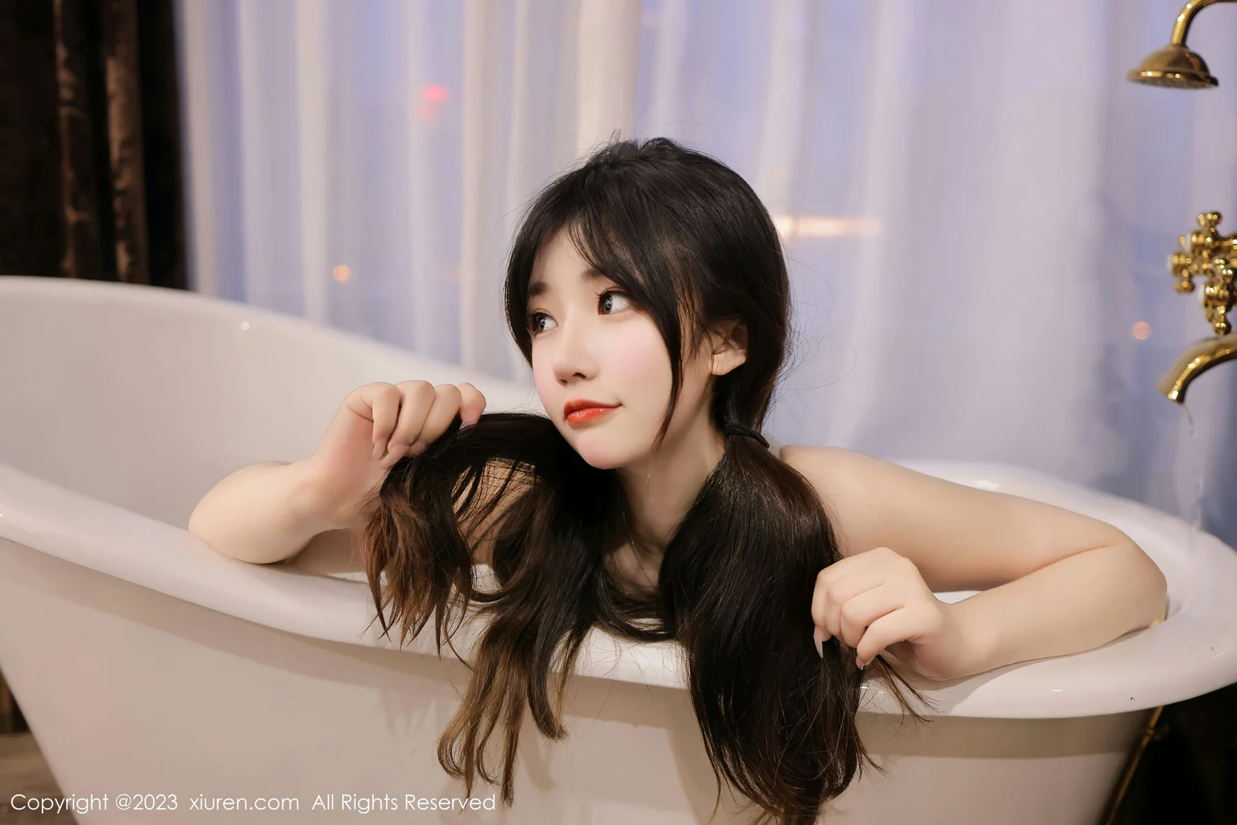 XiuRen 秀人 No.6781 岁小岁 蓝色高开叉首套写真2 - 5