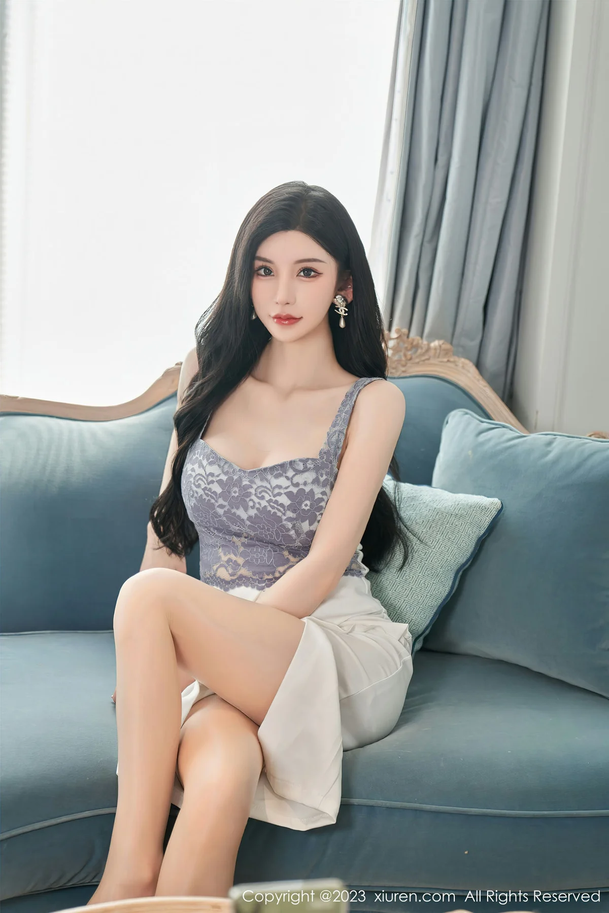 XiuRen 秀人 No.6811 周于希Sally 主题第一次“”相亲夜“”心愿旅拍1 - 4