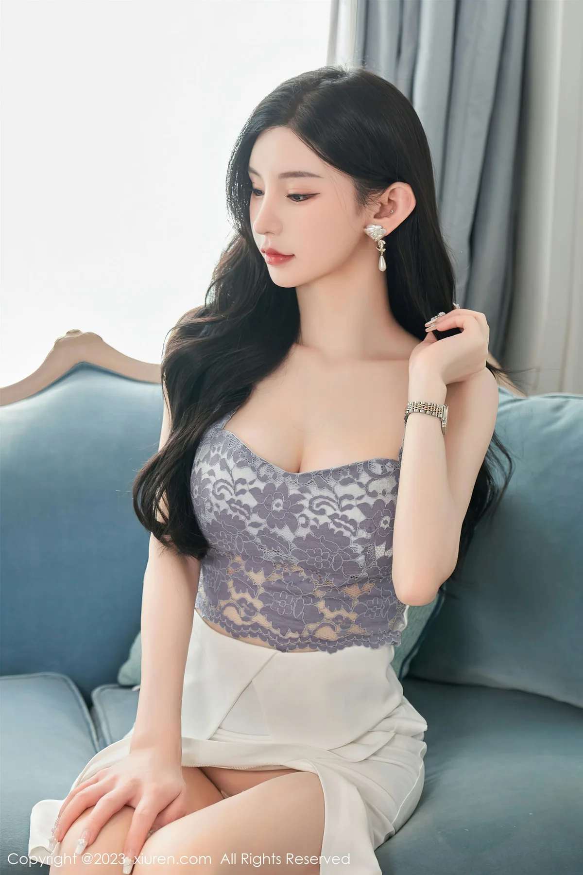 XiuRen 秀人 No.6811 周于希Sally 主题第一次“”相亲夜“”心愿旅拍1 - 5