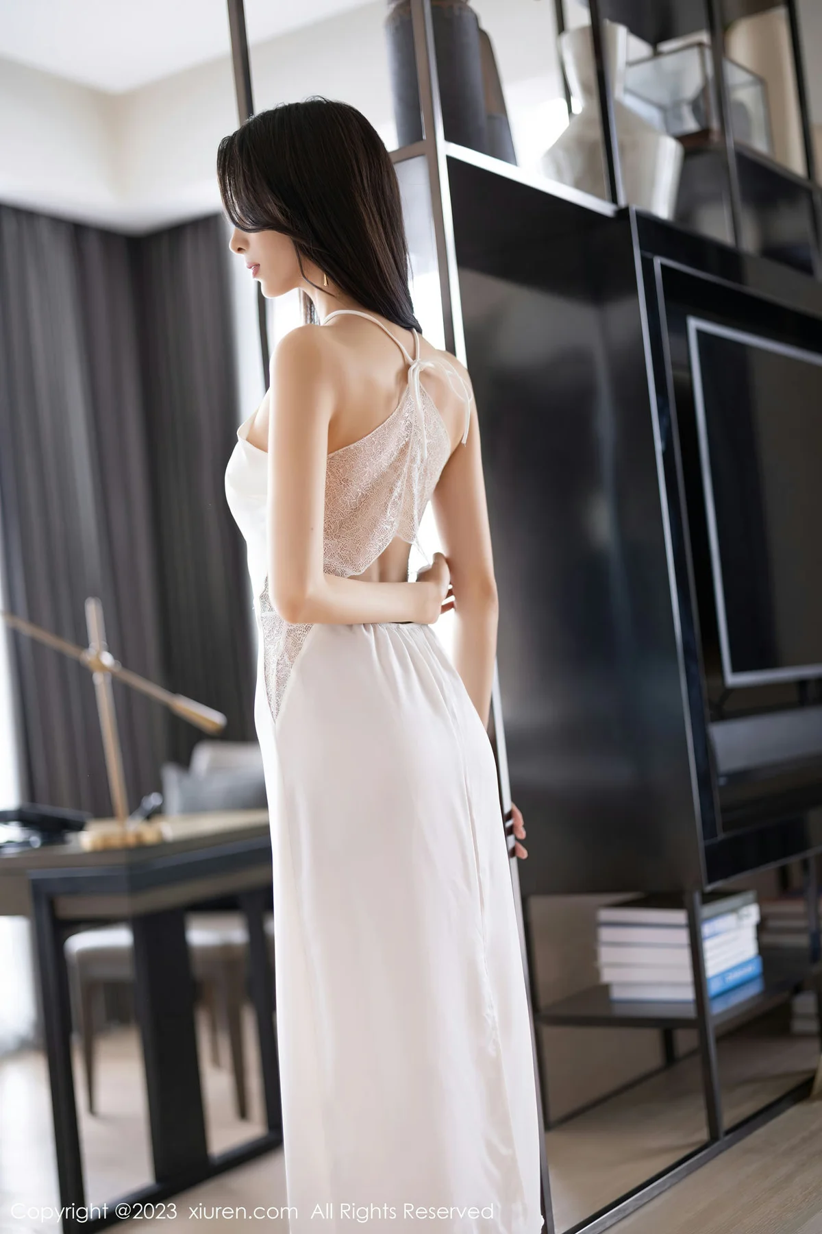 XiuRen 秀人 No.6817 林乐一 网状链式内衣性感写真1 - 3