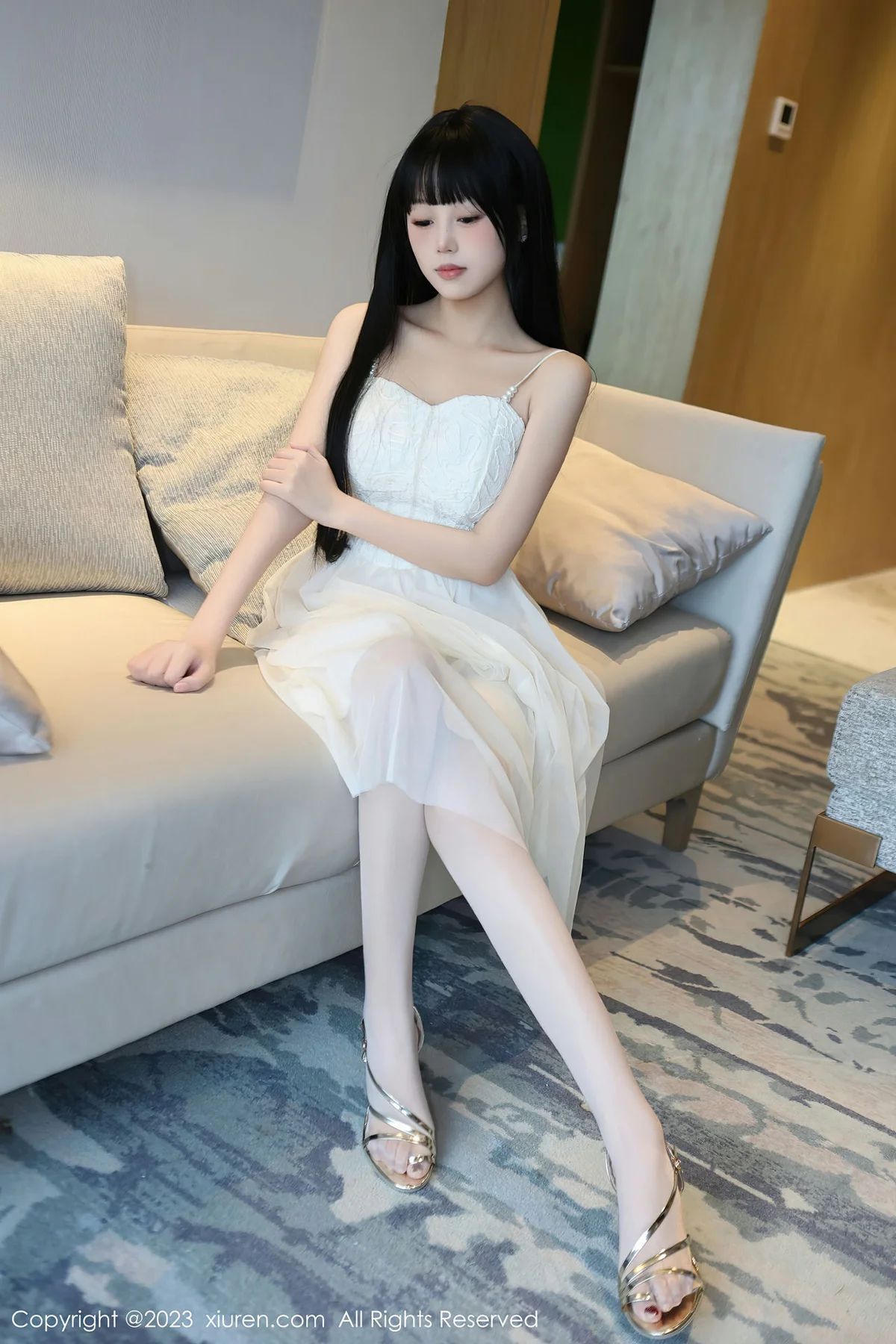 XiuRen 秀人 No.6828 早川京子 连衣长裙性感写真 - 2