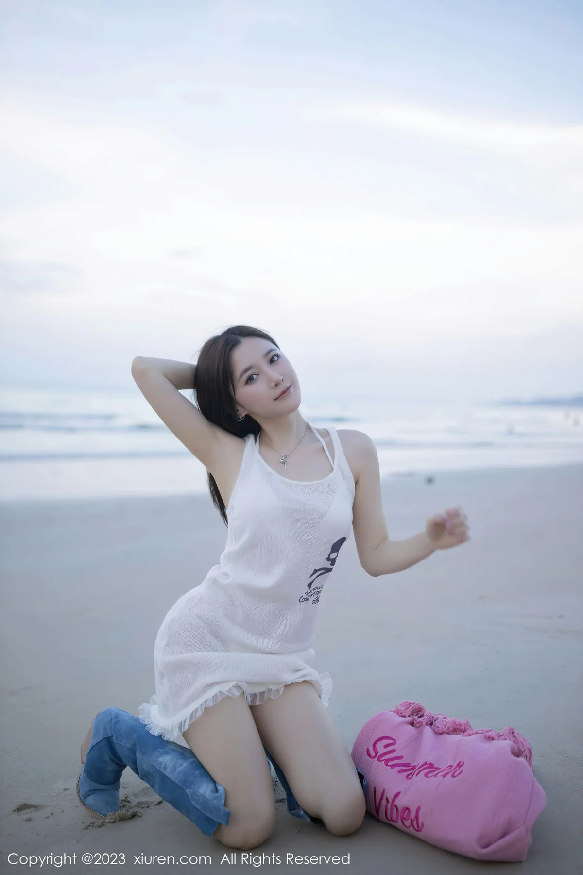 XiuRen 秀人 No.6852 鱼子酱Fish 白色比基尼巴厘岛旅拍1 - 1