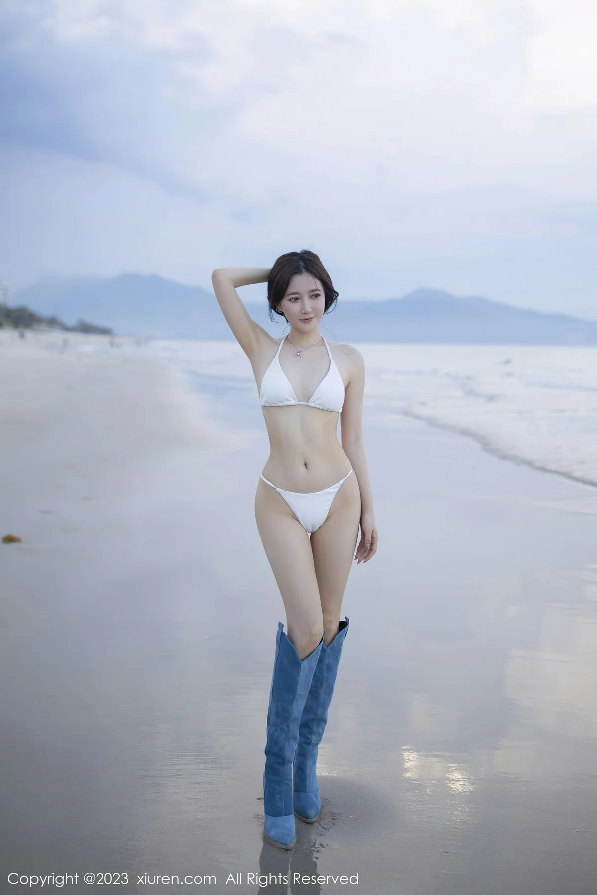 XiuRen 秀人 No.6852 鱼子酱Fish 白色比基尼巴厘岛旅拍1 - 7
