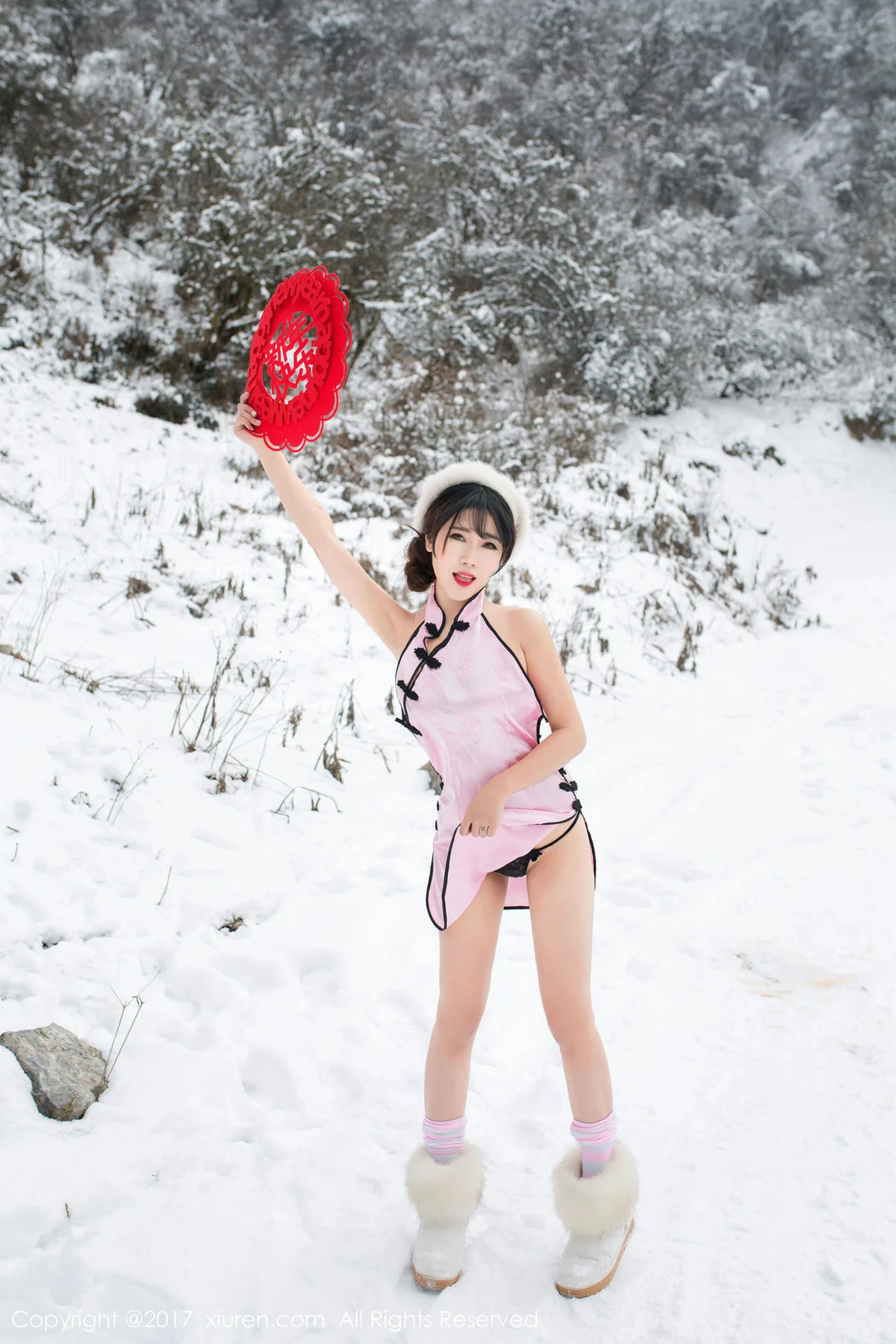 XiuRen 秀人 No.686 Modo 兜豆靓Youlina 户外新春 - 6