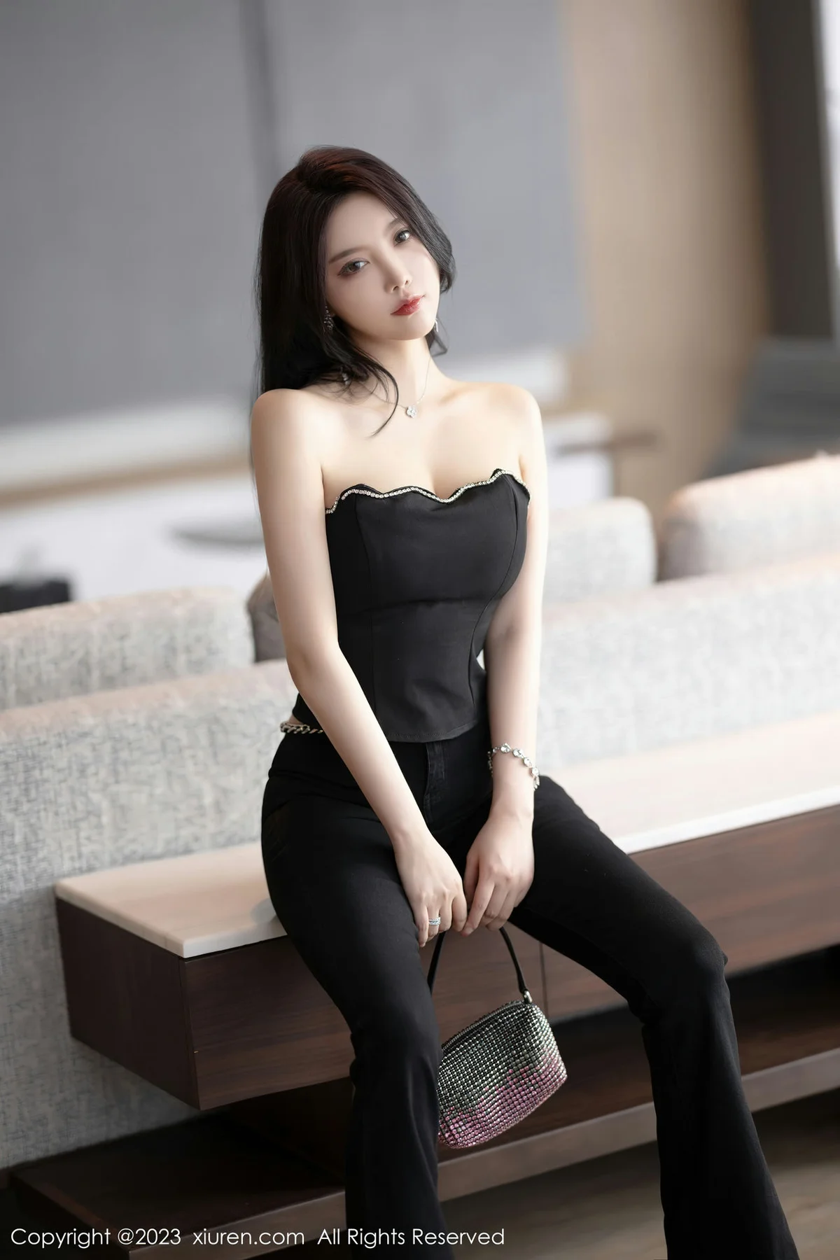 XiuRen 秀人 No.6866 杨晨晨Yome 轻透蕾丝连体衣海南岛旅拍1 - 5