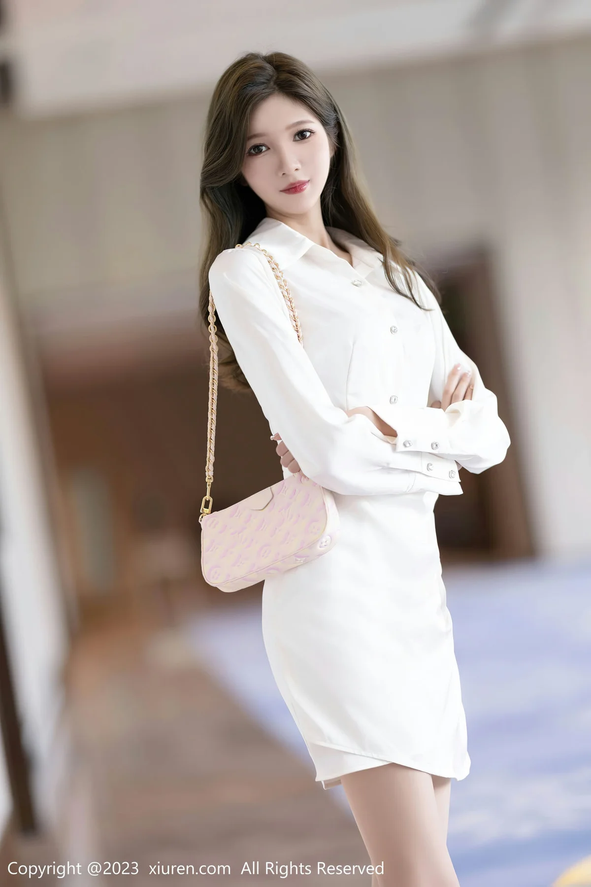 XiuRen 秀人 No.6882 程程程- 白色OL性感写真1 - 10