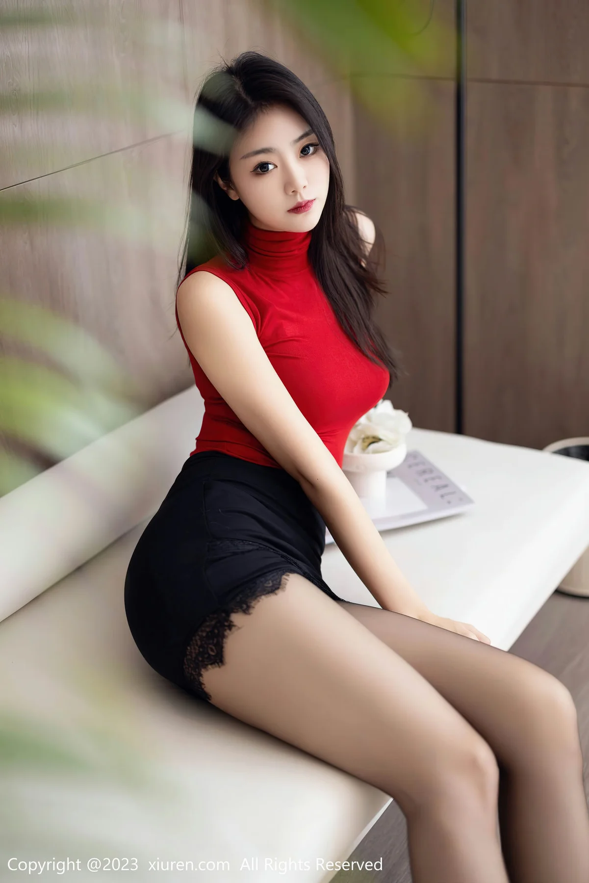 XiuRen 秀人 No.6883 可樂Vicky 性感黑色短裙性感写真3 - 9