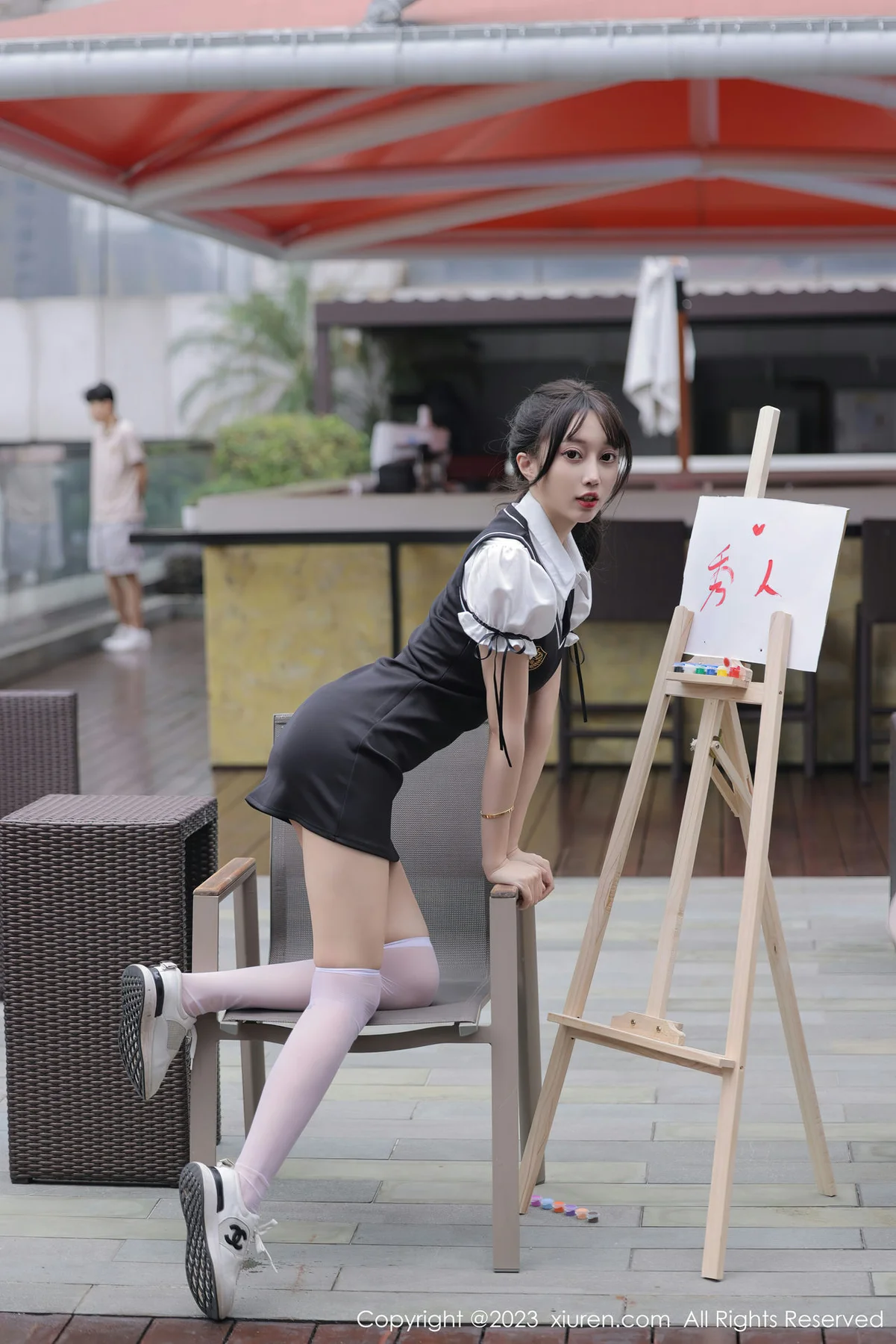 XiuRen 秀人 No.6889 玥儿玥er 黑色背带裙广州旅拍1 - 7