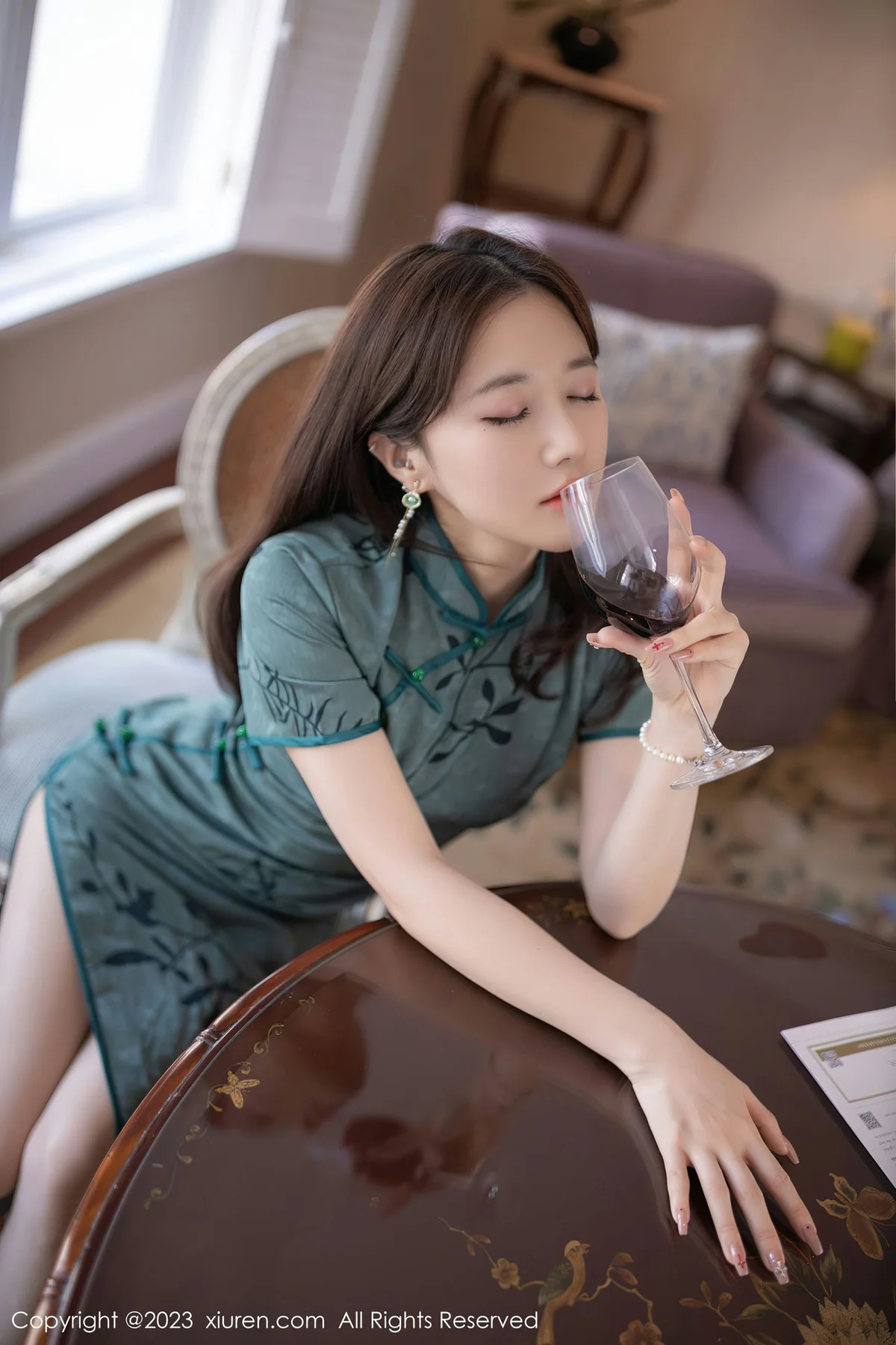 XiuRen 秀人 No.6893 鱼子酱Fish 旗袍写真巴厘岛旅拍1 - 8