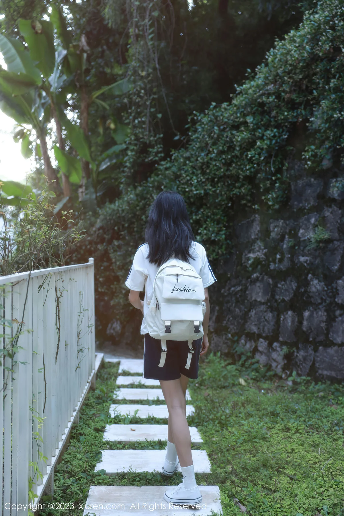 XiuRen 秀人 No.6895 糖豆sisi 学妹制服诱惑首套写真111 - 1