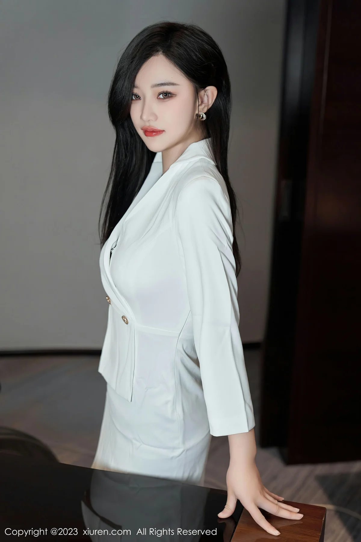 XiuRen 秀人 No.6900 妙可可Cheese 魅惑黑丝性感写真3 - 5