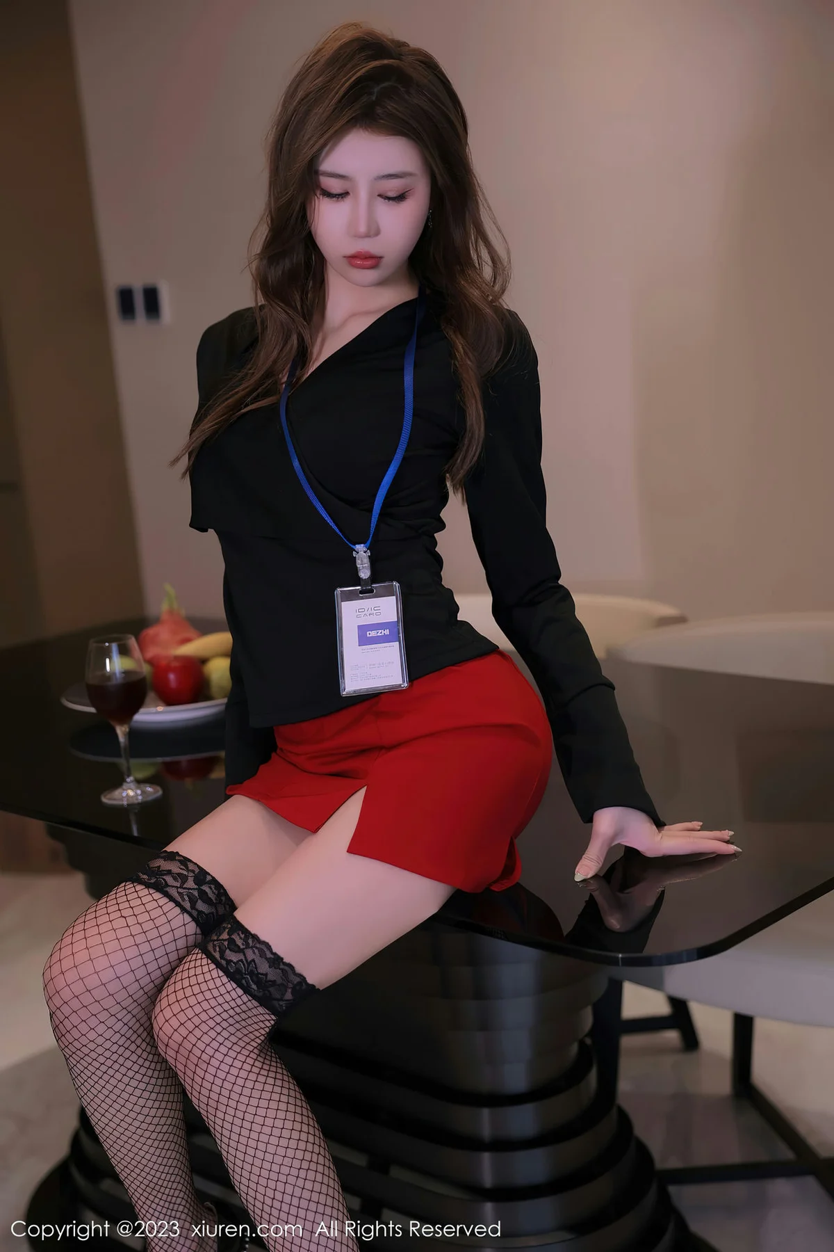 XiuRen 秀人 No.6903 tina_甜仔 红色蕾丝情趣内衣广州旅拍 - 9