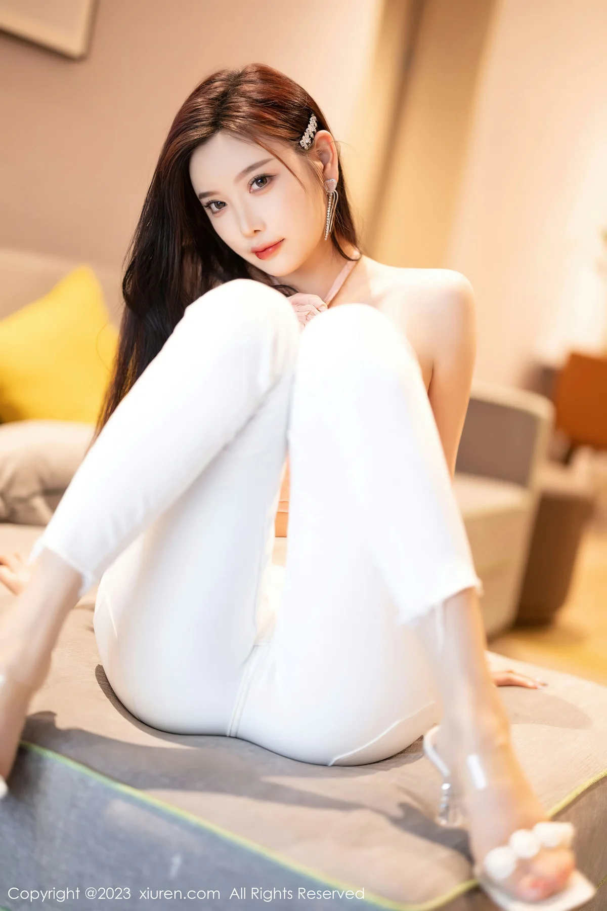 XiuRen 秀人 No.6907 杨晨晨Yome 女神玉体性感写真1 - 8