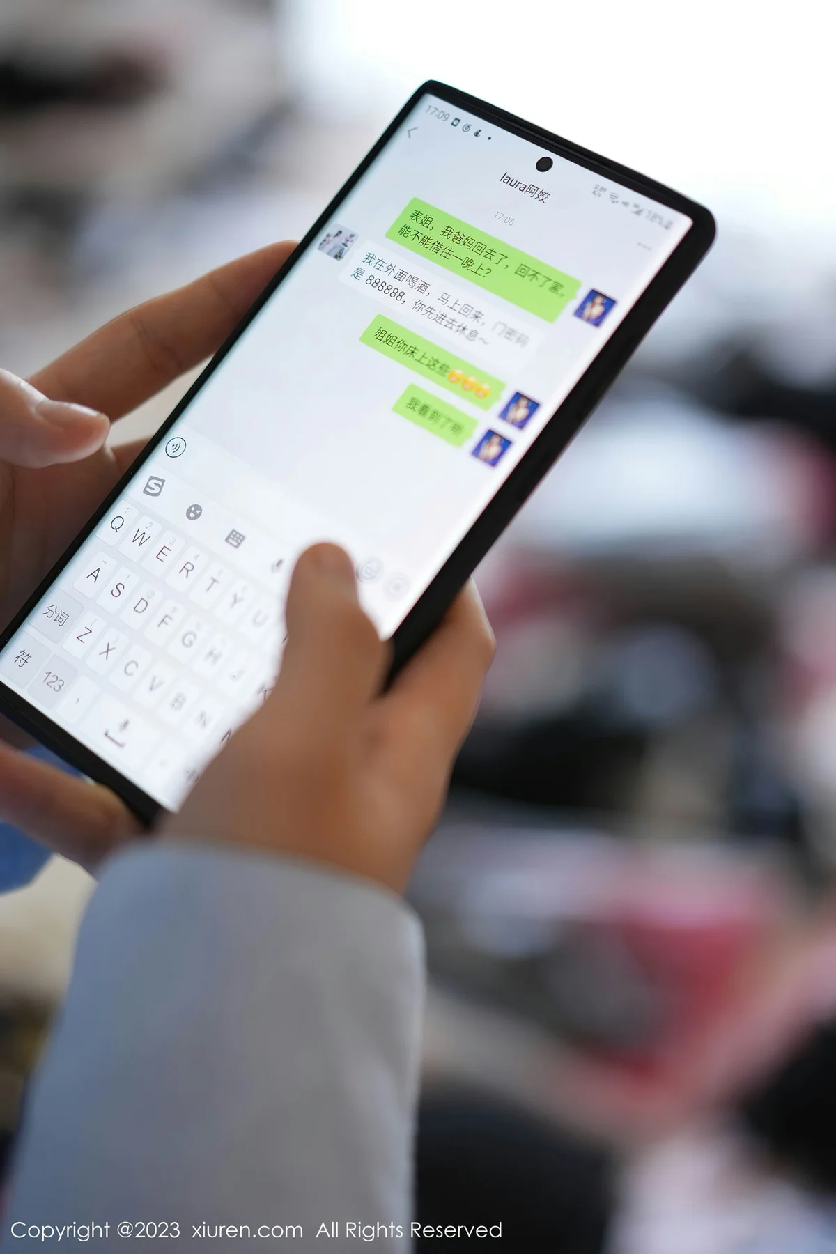 XiuRen 秀人 No.6922 laura阿姣 诱人灰丝性感写真222 - 5