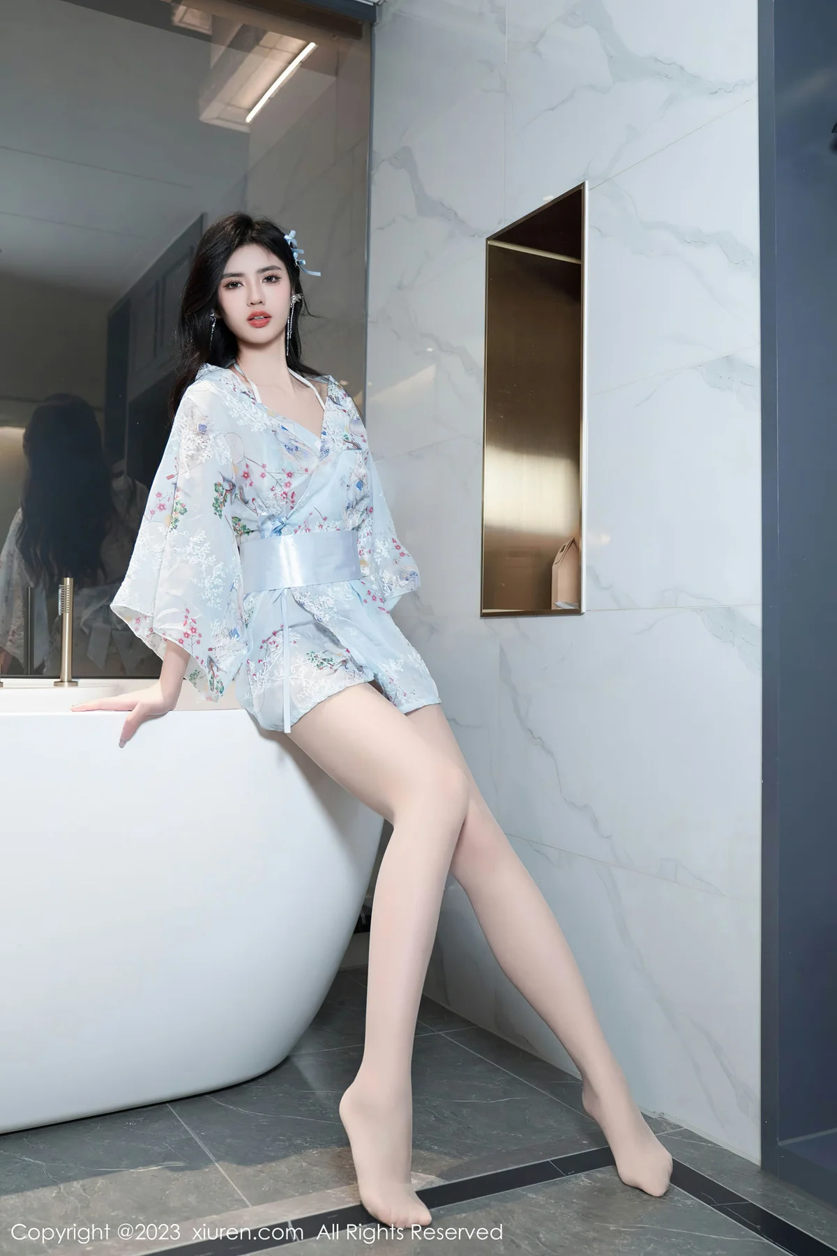 XiuRen 秀人 No.6924 浅浅Danny 原色丝袜性感写真1 - 6