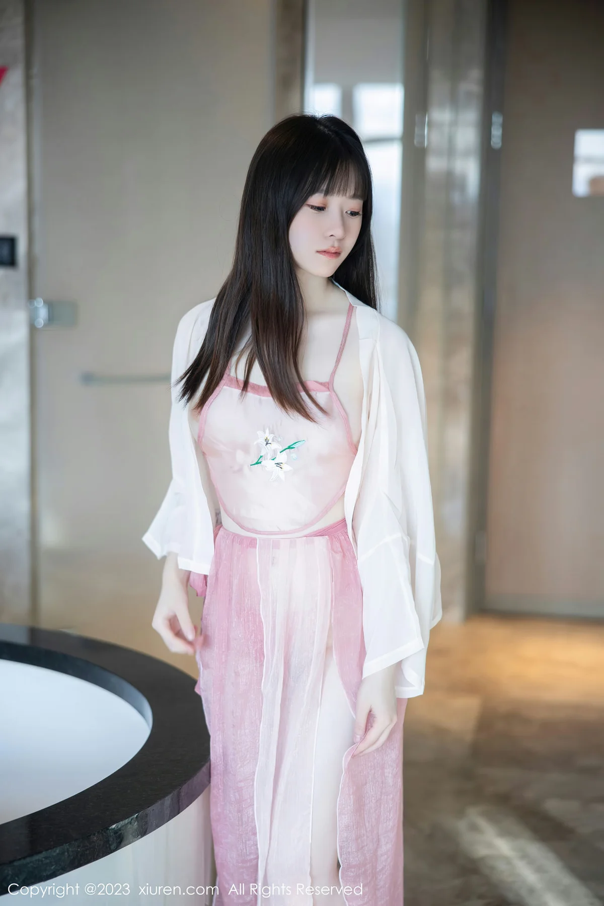 XiuRen 秀人 No.6926 林悠悠 首套写真粉色古装1 - 2