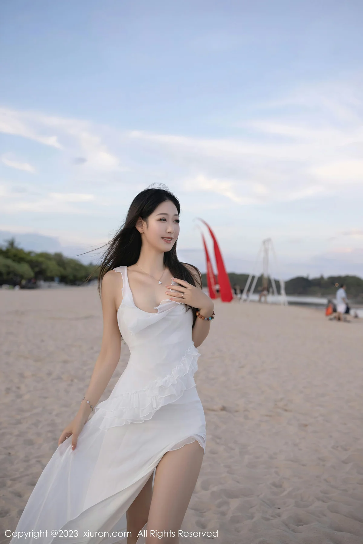 XiuRen 秀人 No.6976 唐安琪 海边沙滩场景拍摄巴厘岛旅拍11 - 2