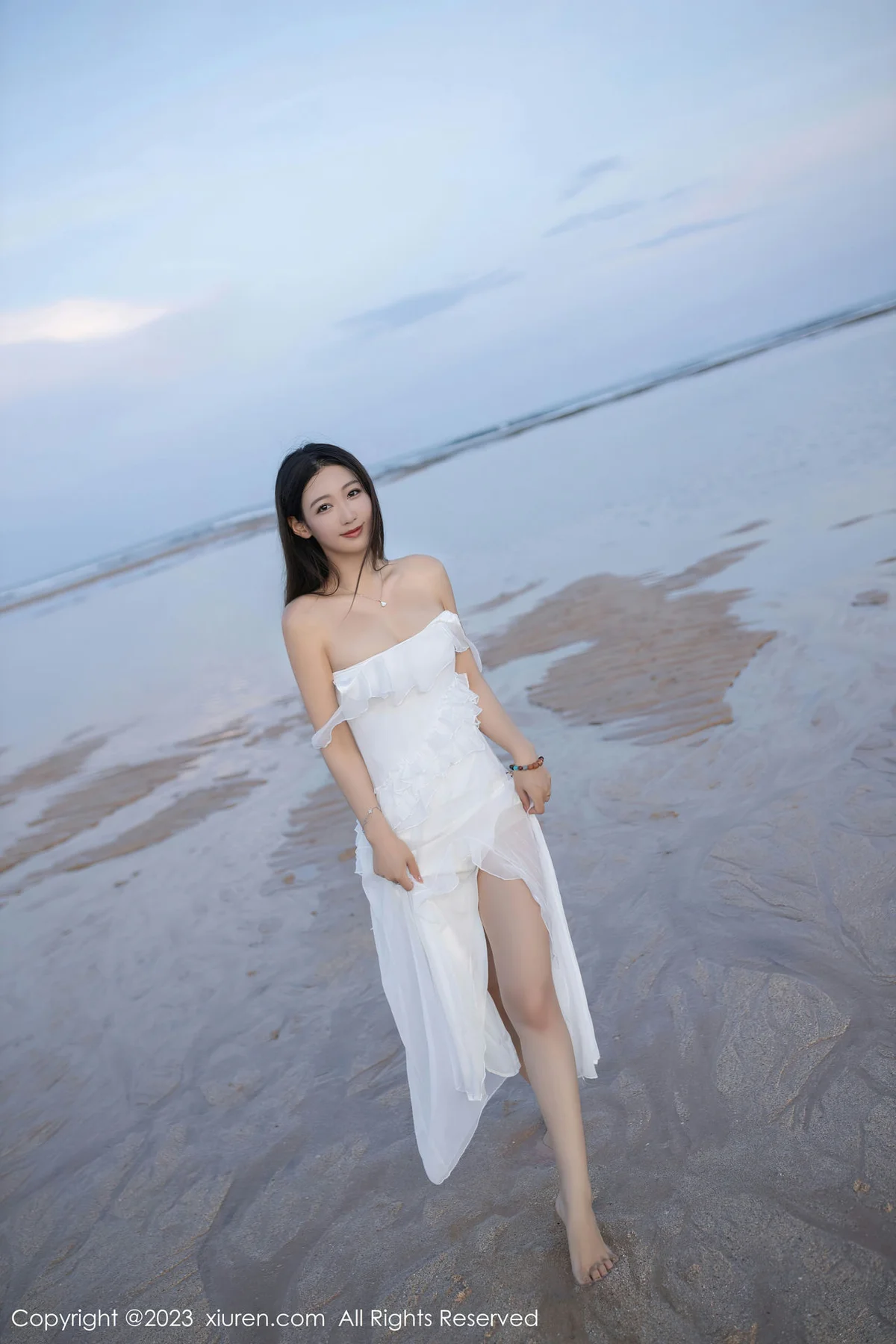 XiuRen 秀人 No.6976 唐安琪 海边沙滩场景拍摄巴厘岛旅拍11 - 10