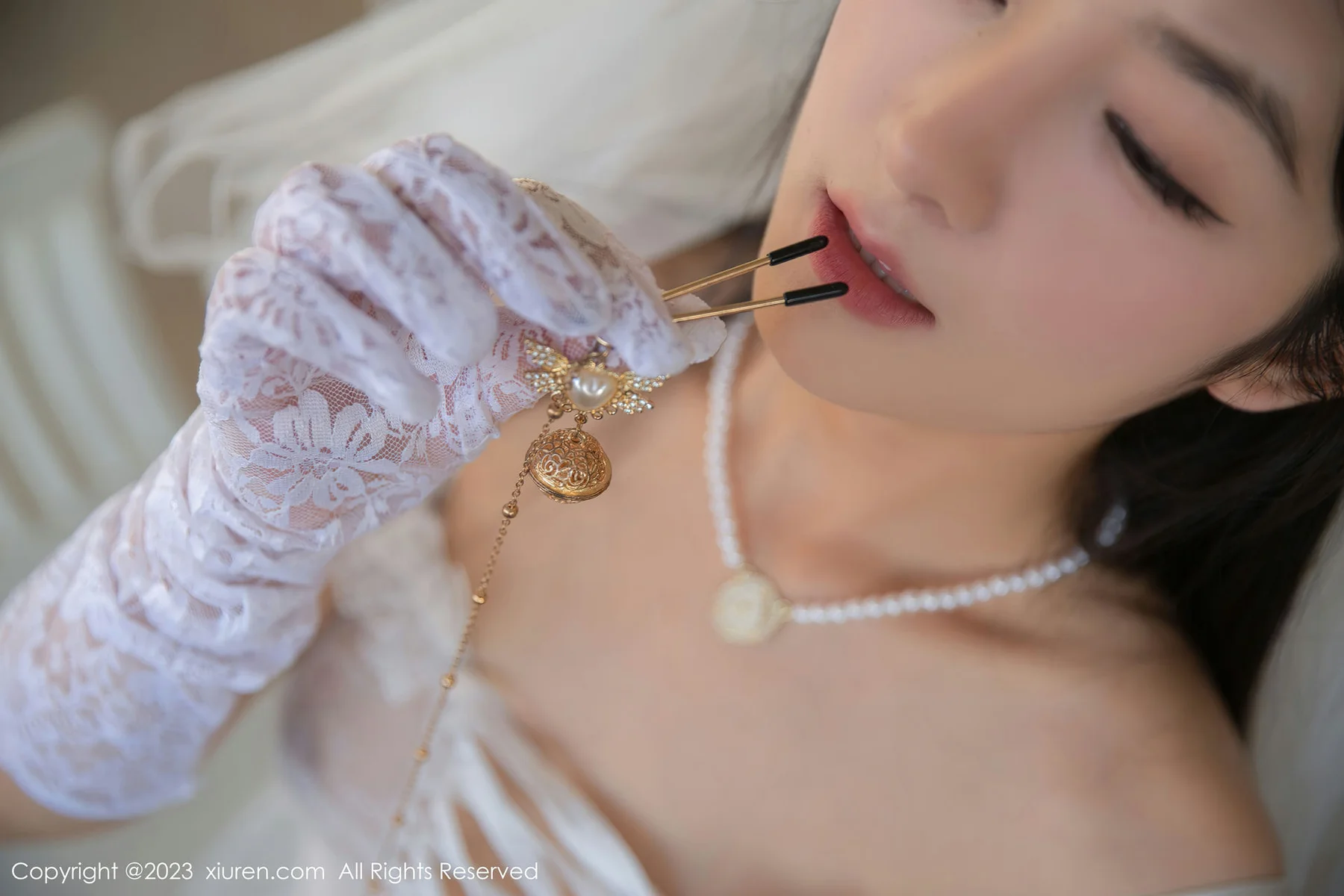 XiuRen 秀人 No.6994 谭小灵 轻透情趣婚纱巴厘岛旅拍33 - 2