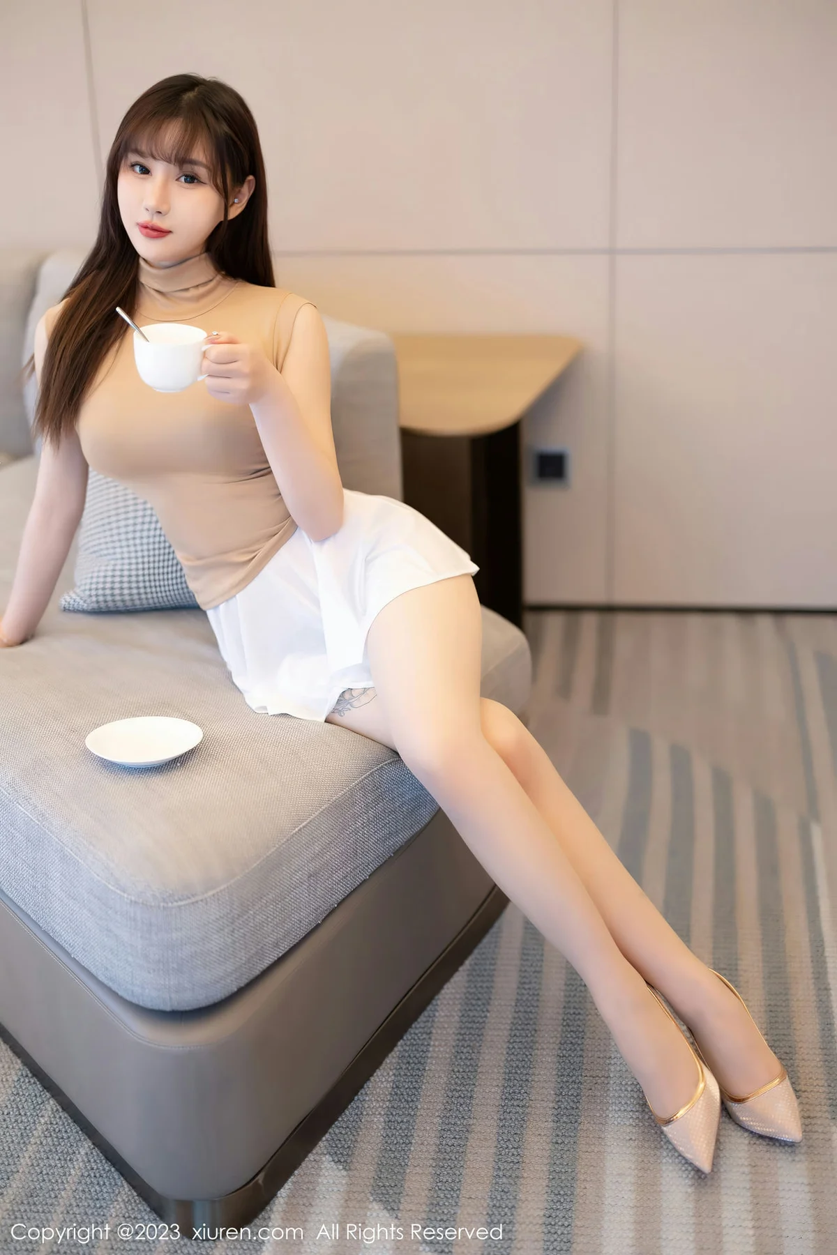 XiuRen 秀人 No.7013 张欣欣 诱人原色丝袜海南岛旅拍3 - 9