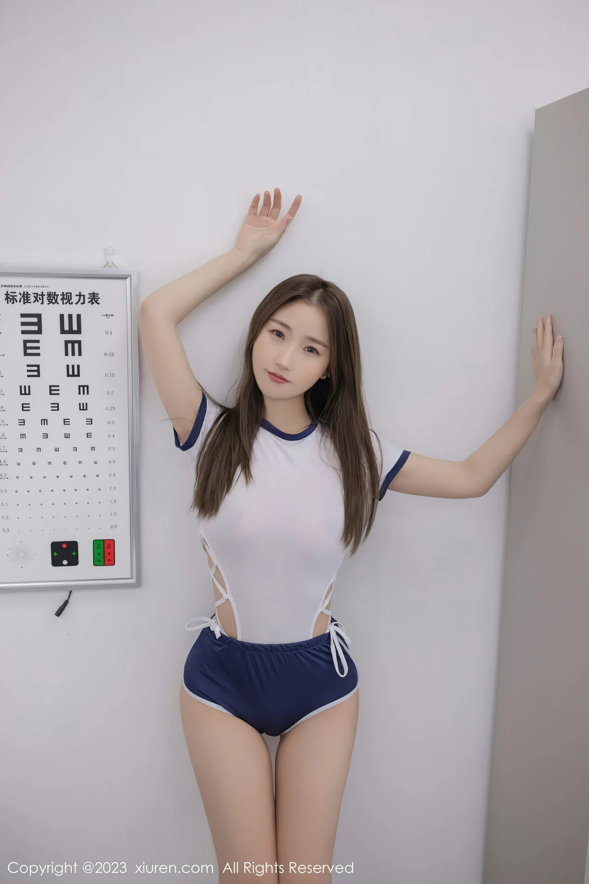 XiuRen 秀人 No.7030 杏子Yada “体检”主题拍摄性感写真1 - 4