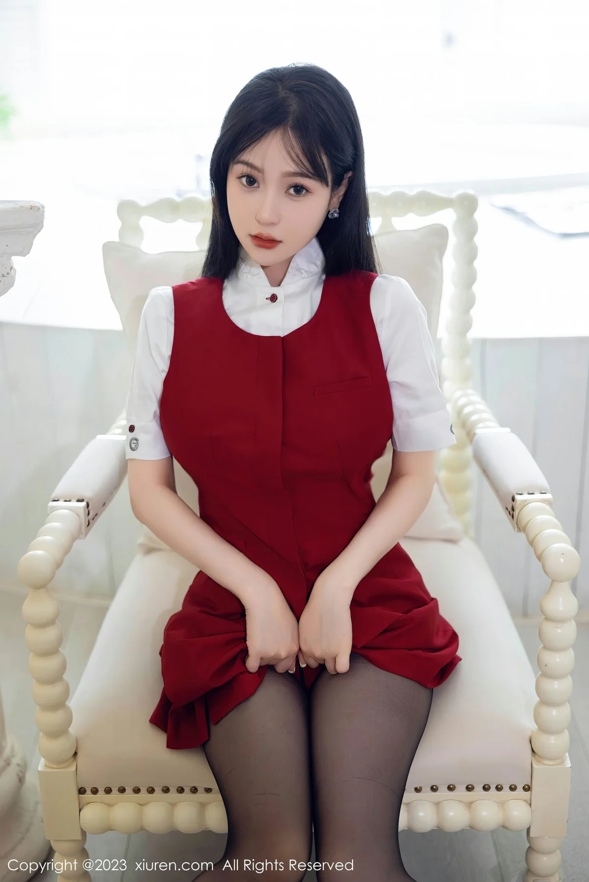 XiuRen 秀人 No.7037 柚琪Rich 丰腴美臀摄人心魄性感写真1 - 2