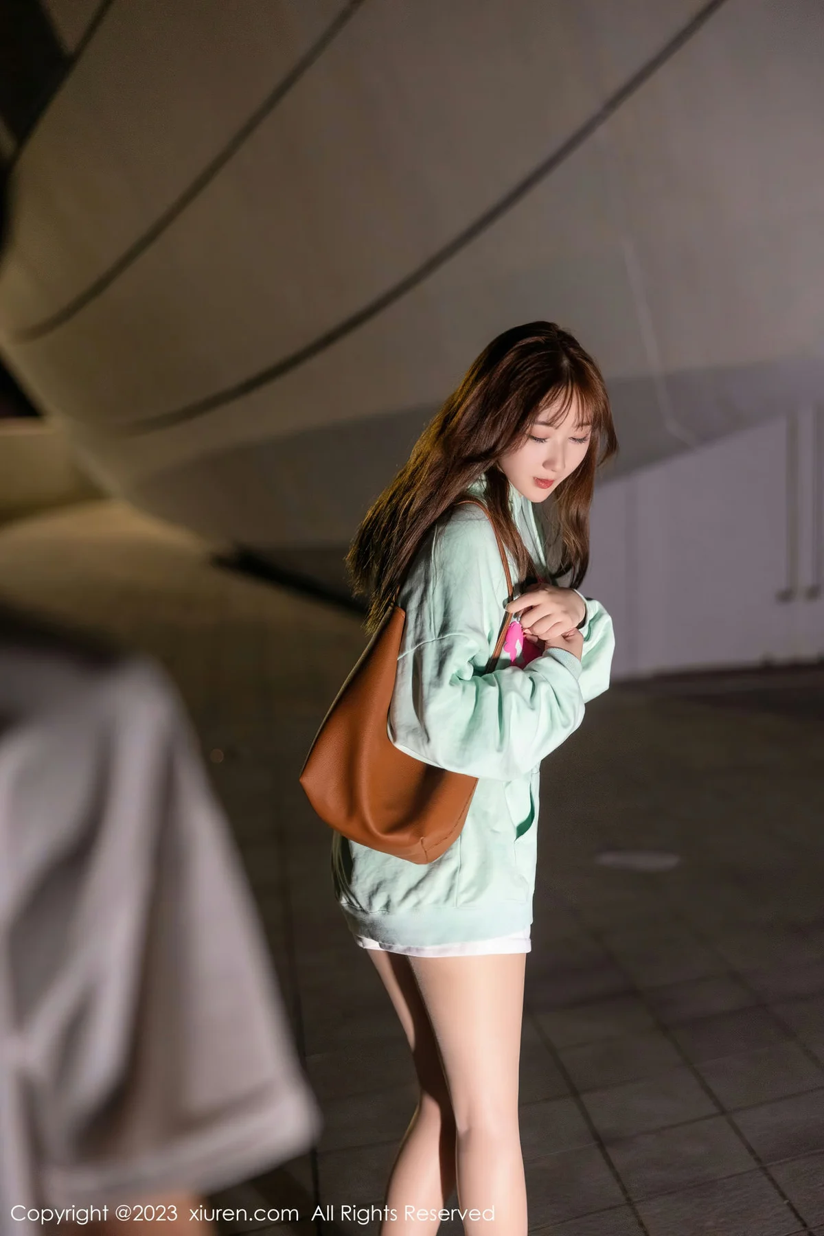 XiuRen 秀人 No.7072 江真真 户外拍摄性感写真2 - 7