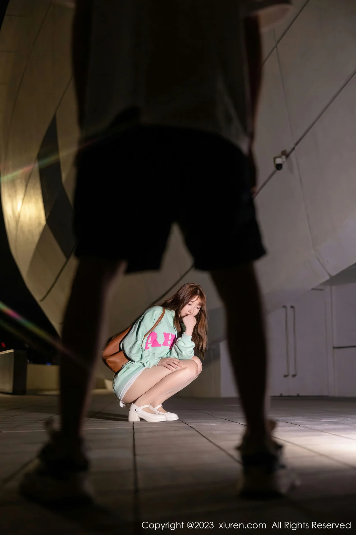 XiuRen 秀人 No.7072 江真真 户外拍摄性感写真2 - 9