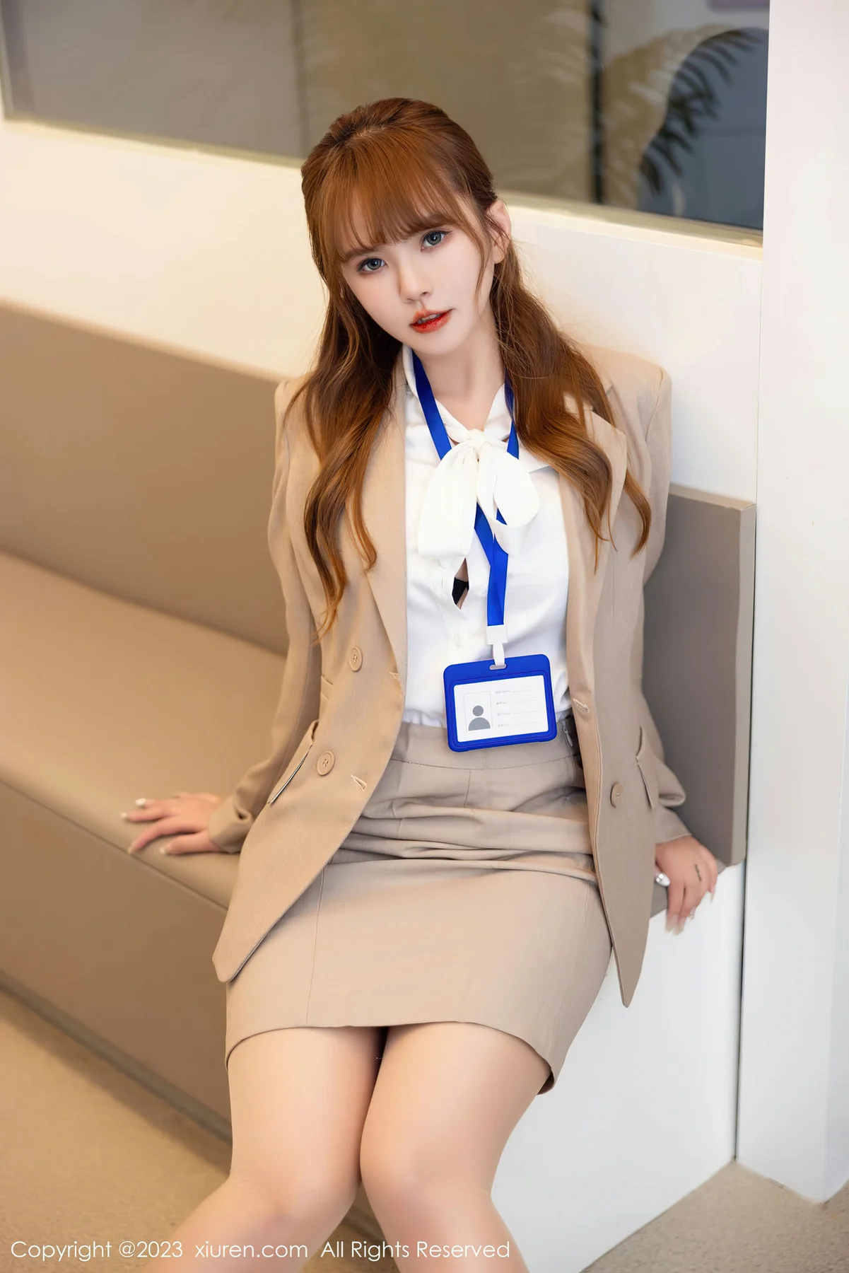 XiuRen 秀人 No.7073 张思允Nice Ol职业装性感写真3 - 7