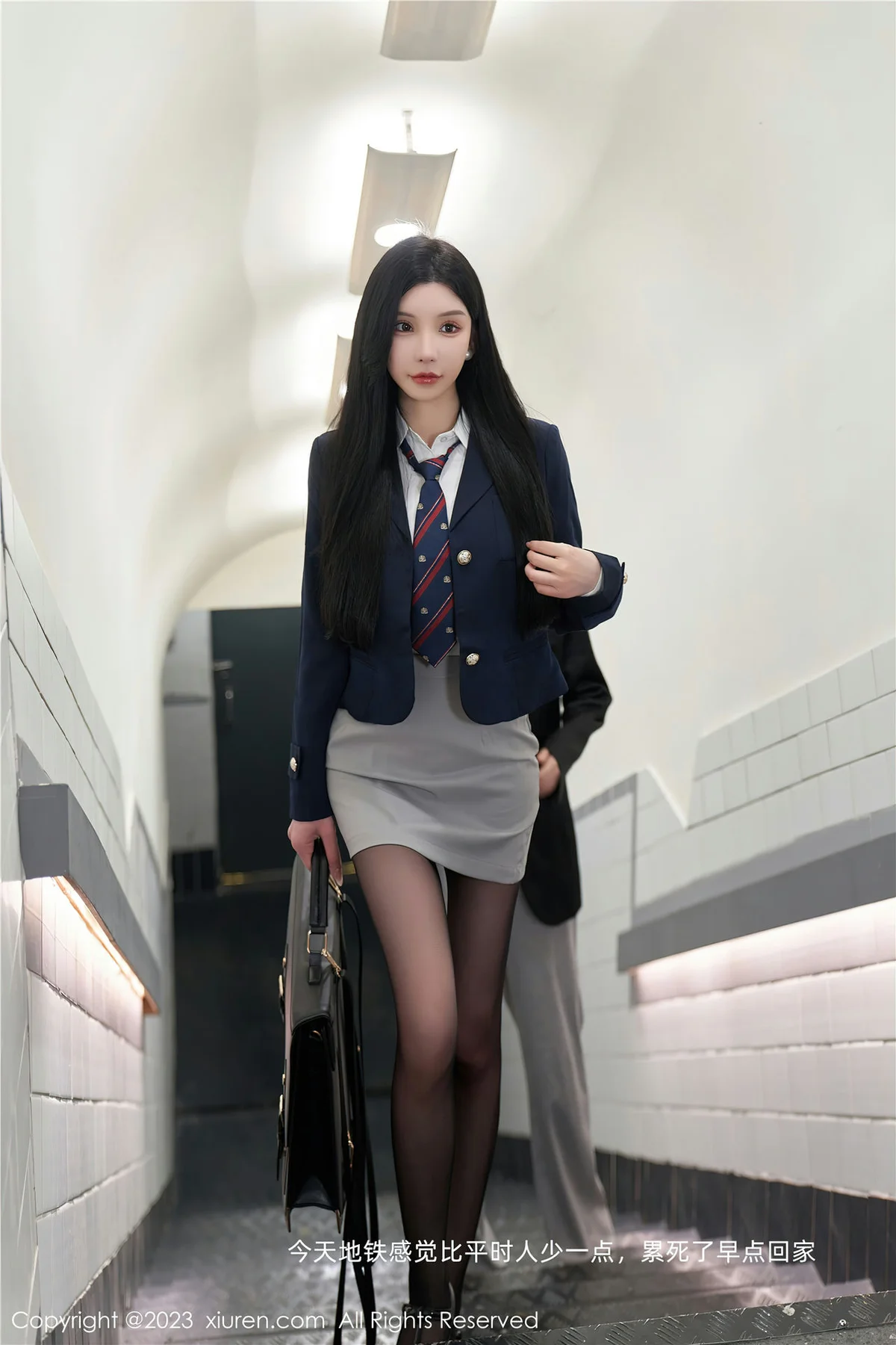 XiuRen 秀人 No.7086 周于希Sally 主题《不能说的秘密》心愿旅拍 - 1