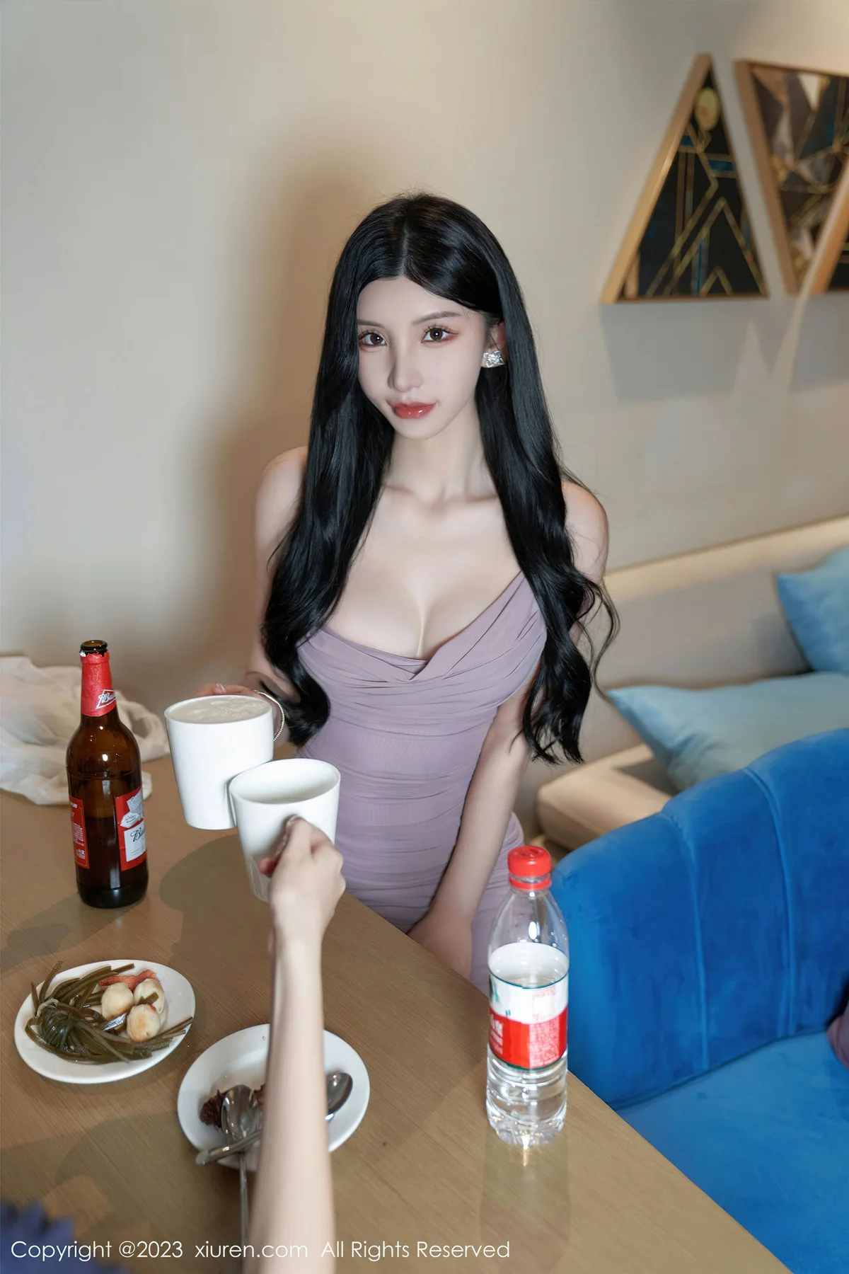 XiuRen 秀人 No.7122 周于希Sally 主题《邻居间的暧昧关系》厦门旅拍11 - 9