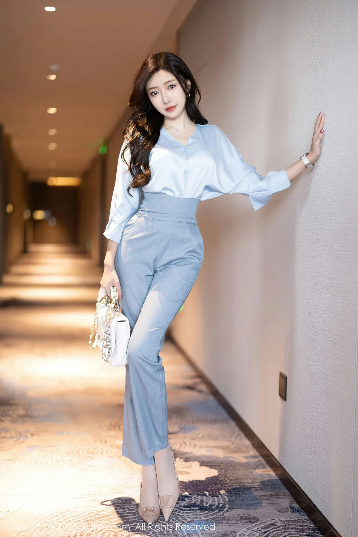 XiuRen 秀人 No.7123 王馨瑶yanni 蕾丝内衣性感写真1 - 2