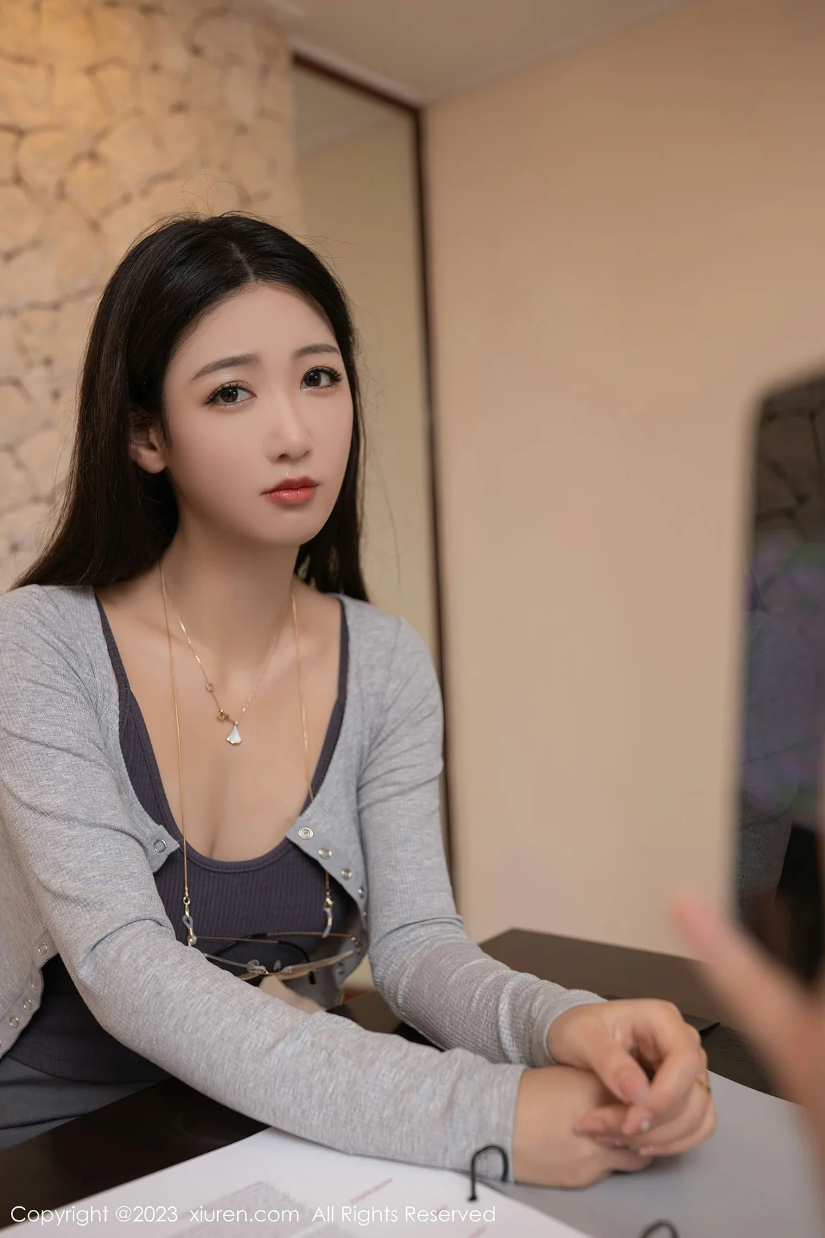 XiuRen 秀人 No.7129 808 唐安琪 渐变色丝袜巴厘岛旅拍111 - 3