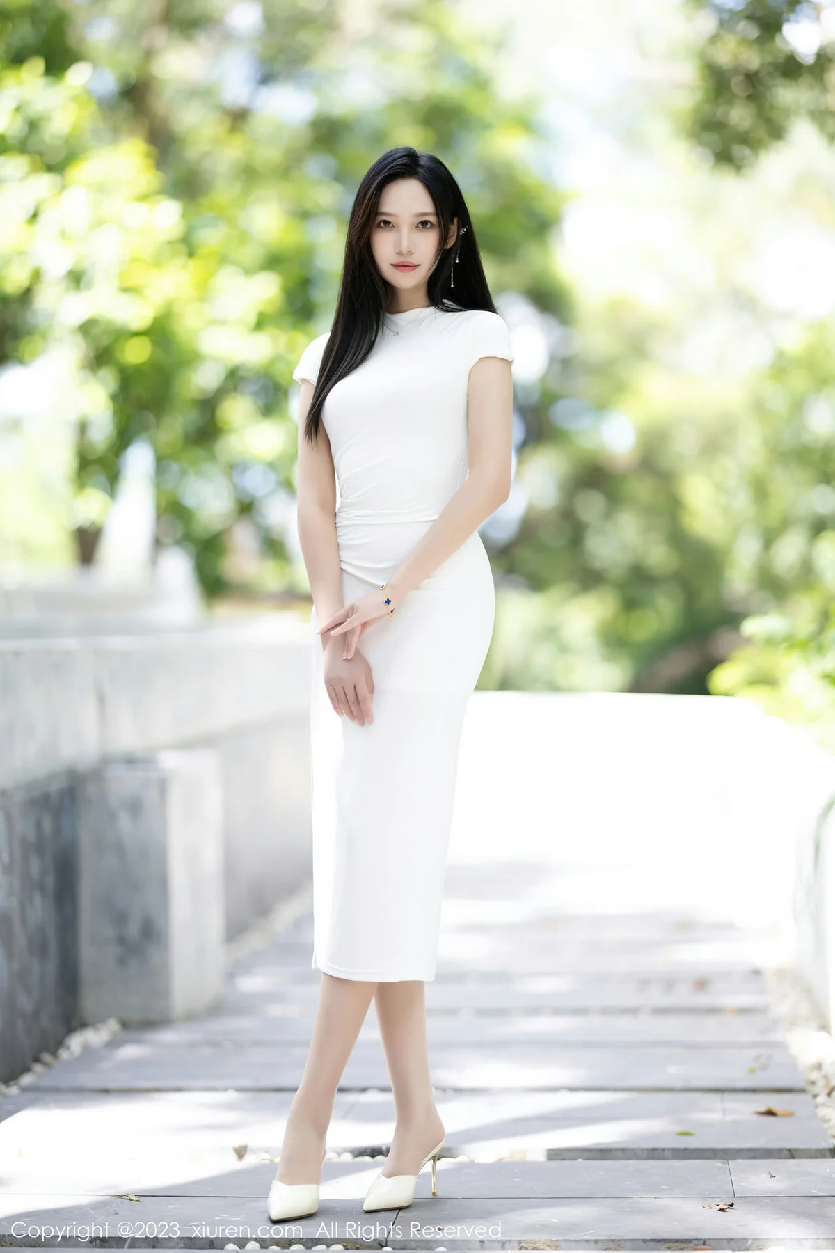 XiuRen 秀人 No.7139 808 郑颖姗Bev 原色丝袜丝性感写真 - 1