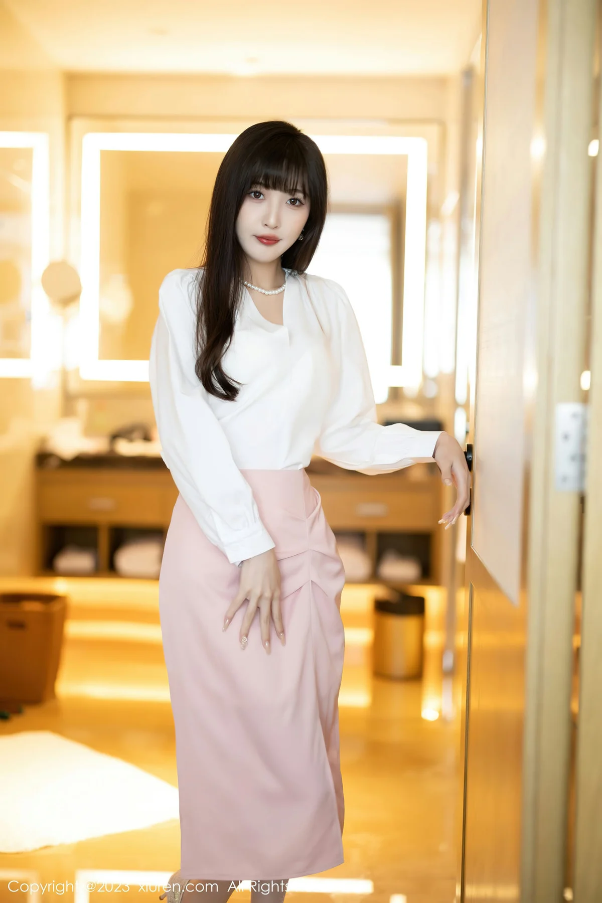 XiuRen 秀人 No.7147 808 林星阑 原色丝袜性感写真1 - 1