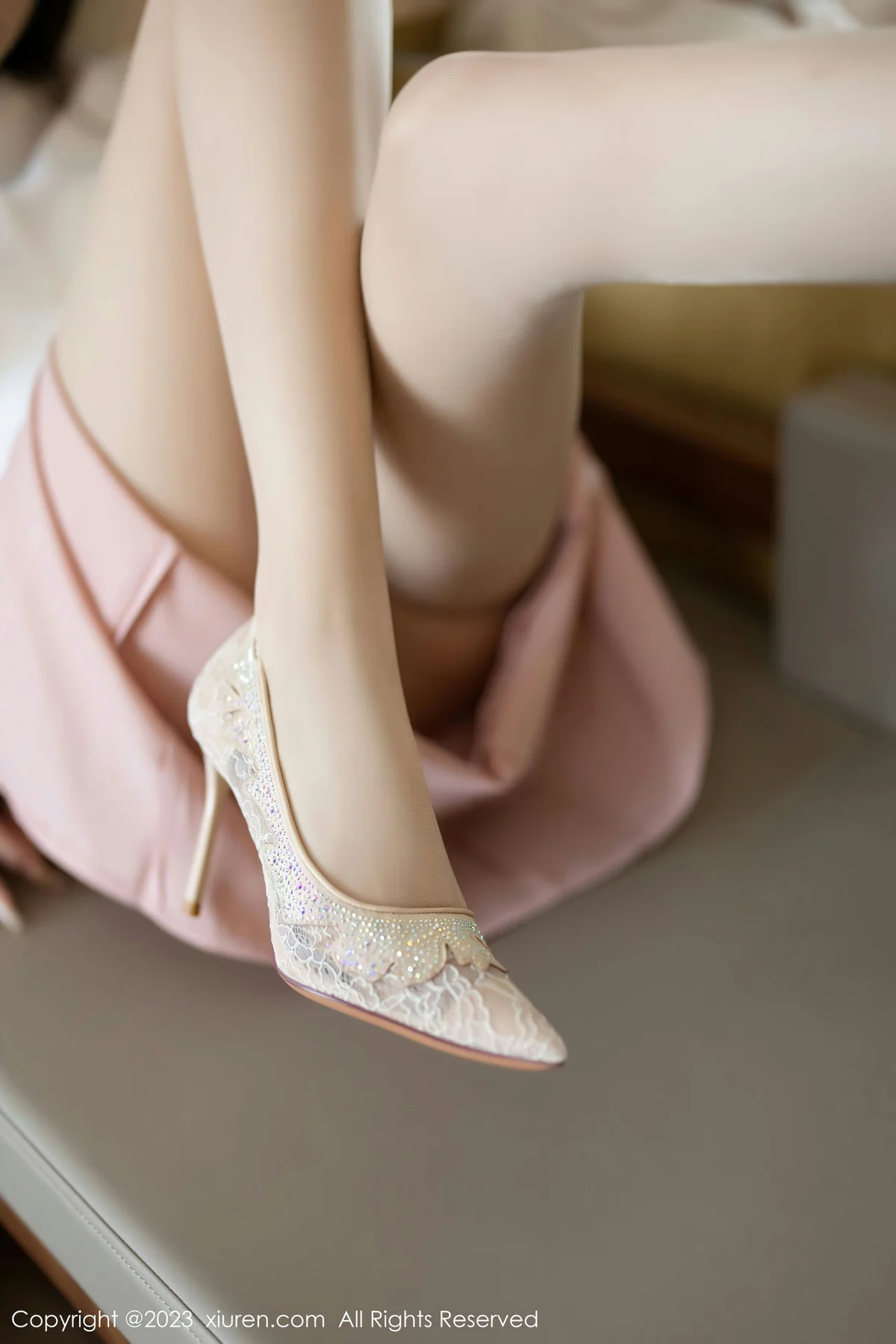 XiuRen 秀人 No.7147 808 林星阑 原色丝袜性感写真1 - 4