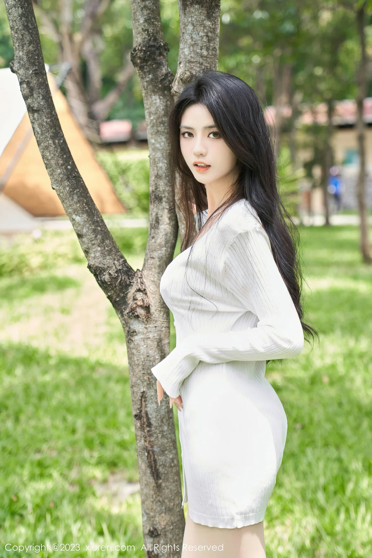 XiuRen 秀人 No.7162  浅浅Danny 户外拍摄性感写真 - 7