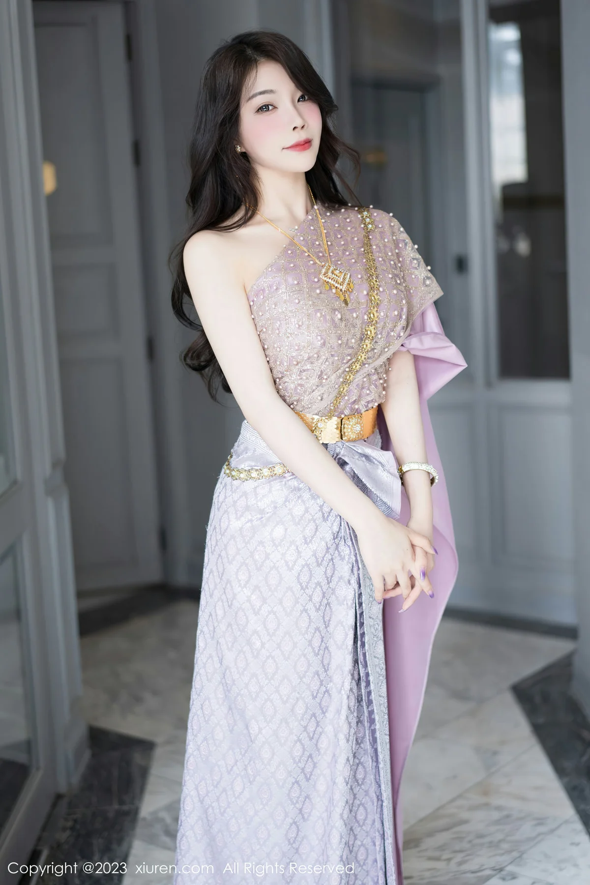 XiuRen 秀人 No.7164  徐莉芝Booty 灰色长裙性感写真1 - 4