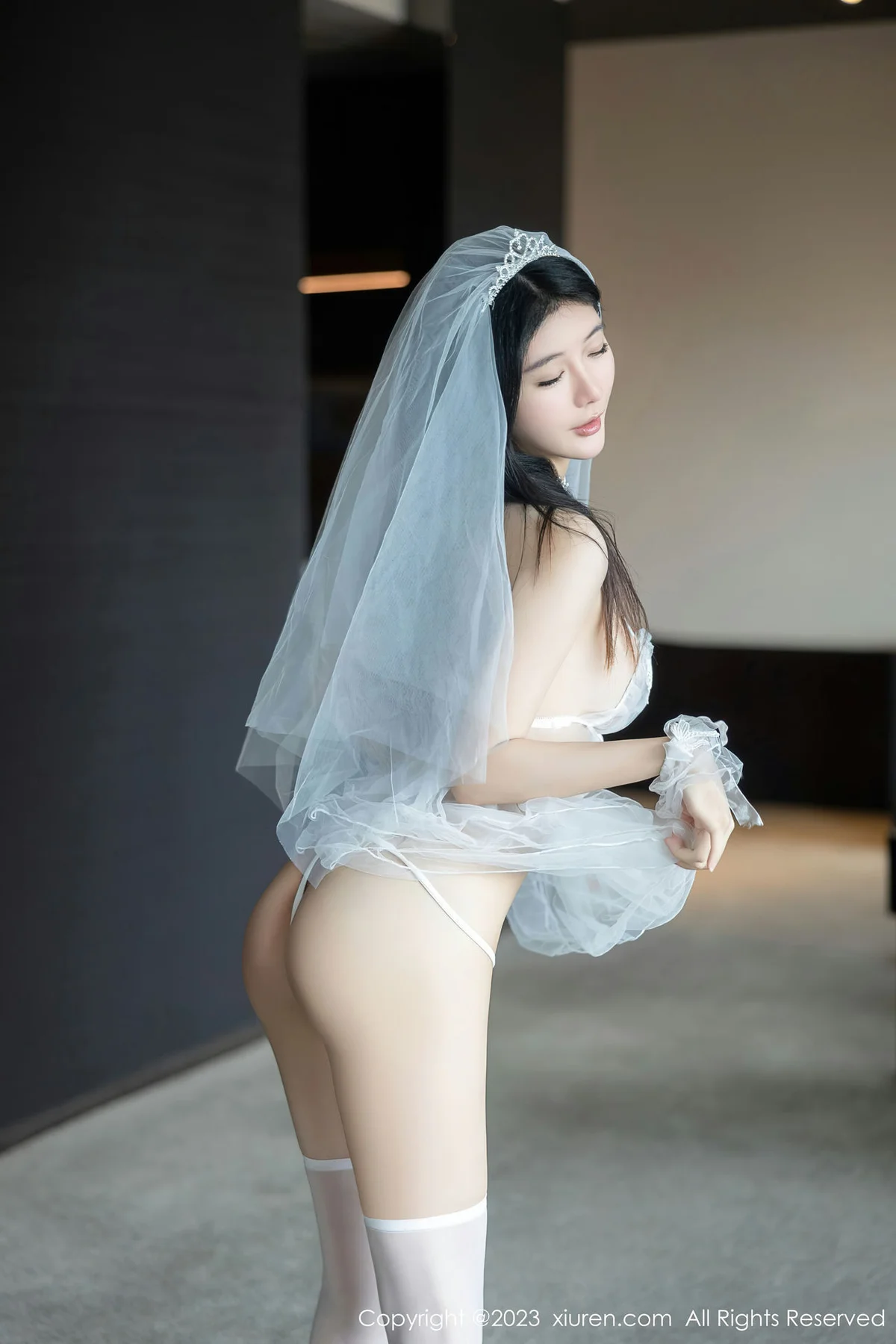 XiuRen 秀人 No.7165  幼幼 情趣婚纱服饰性感写真111 - 3