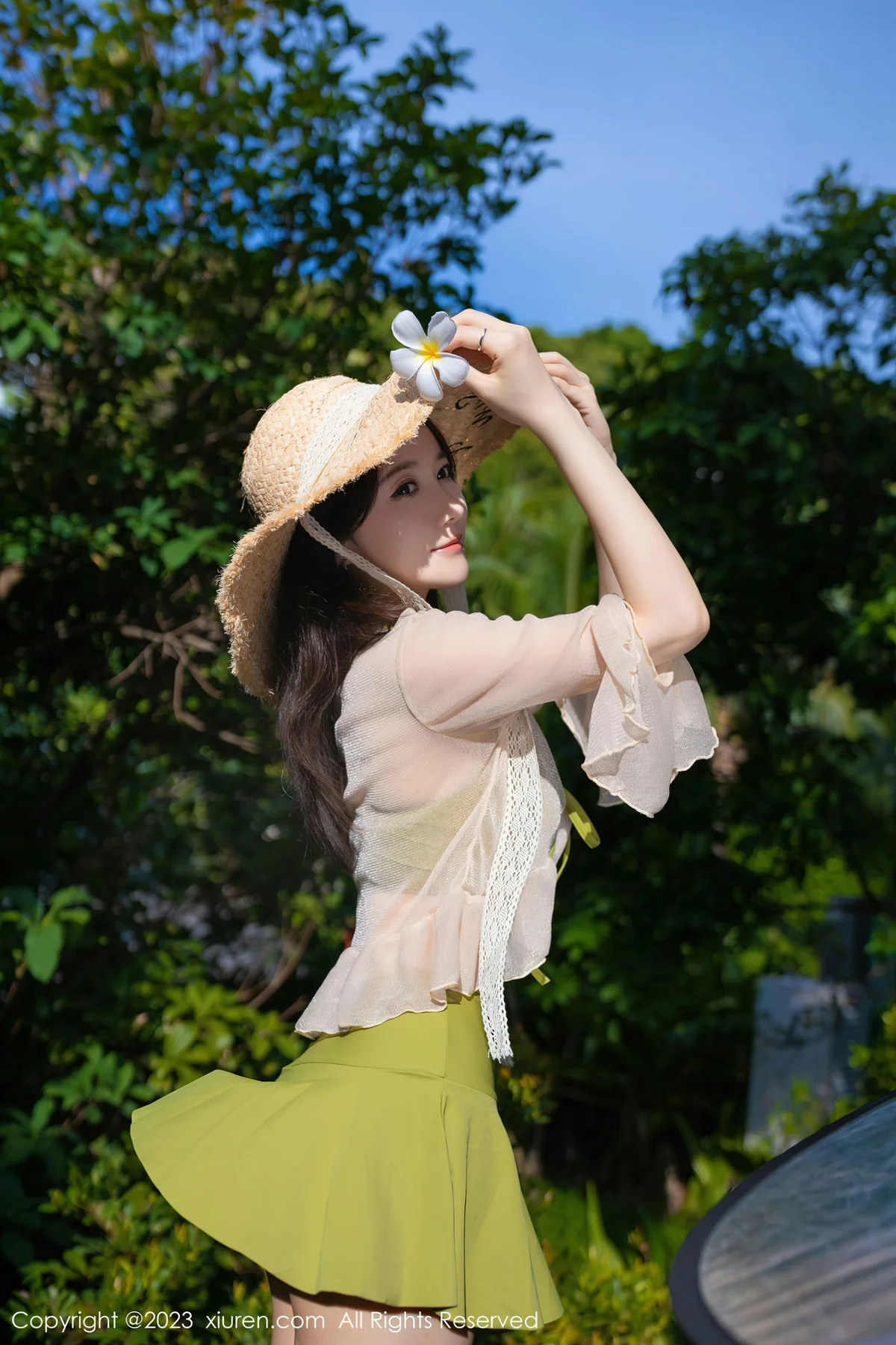 XiuRen 秀人 No.7189  鱼子酱Fish 果绿色服饰泰国旅拍11 - 2