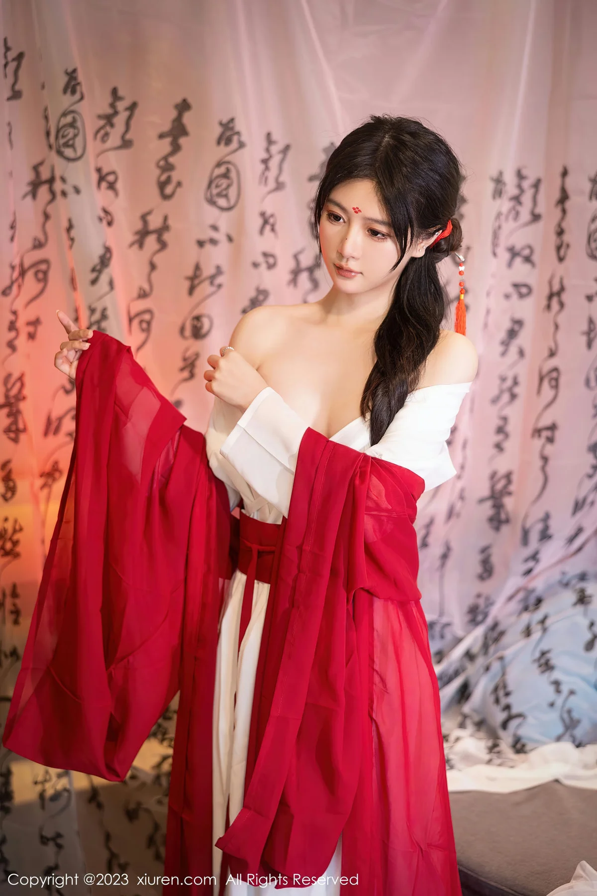 XiuRen 秀人 No.7192  幼幼 红色古装性感写真11 - 1