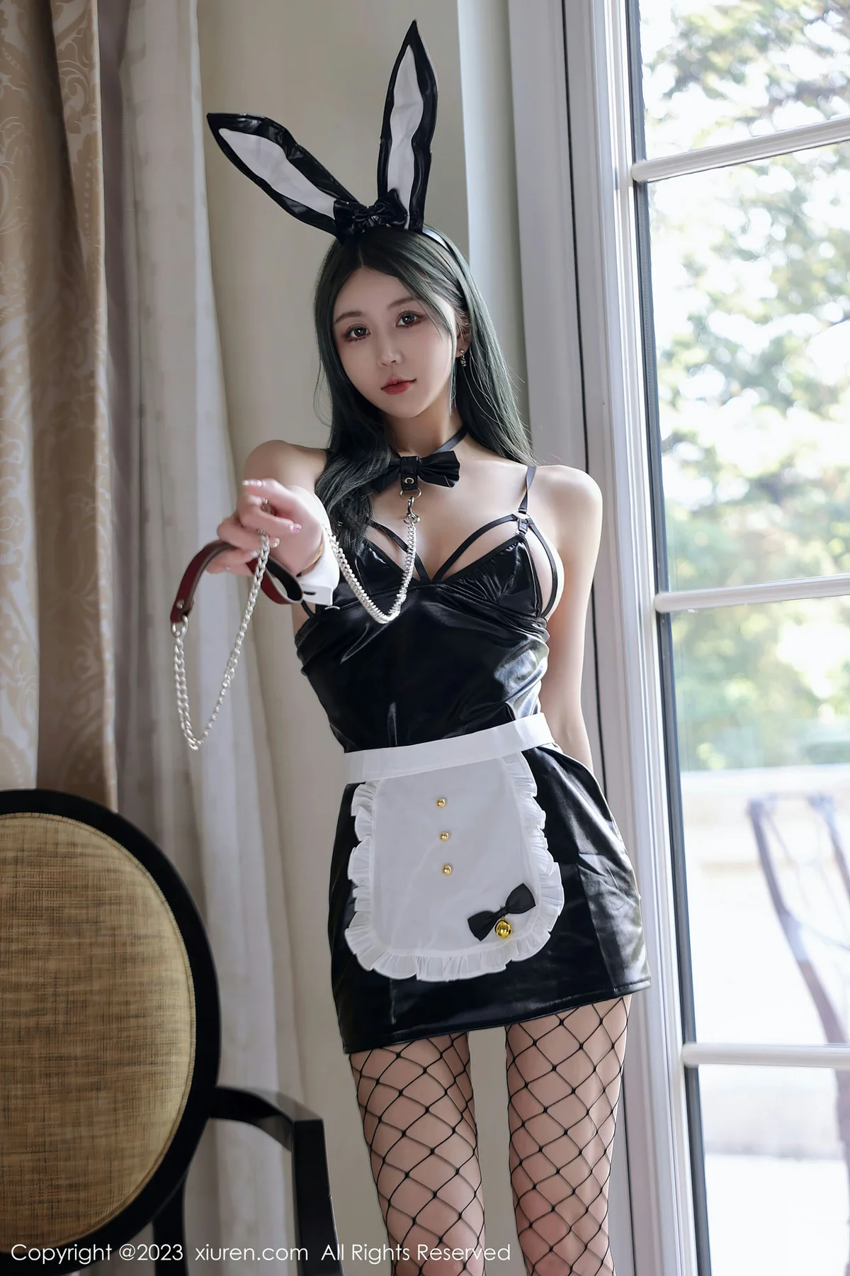 XiuRen 秀人 No.7208 tina_甜仔 黑色兔子装杭州旅拍写真 - 7